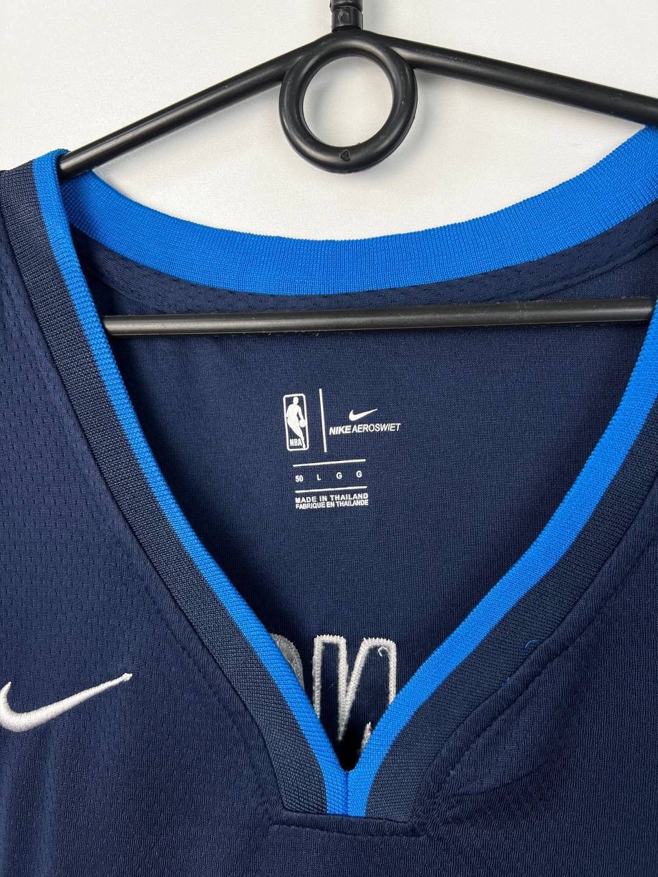 Vintage Dallas Doncic 77 Nike Basketball t-shirts size L Size US L / EU 52-54 / 3 - 3 Thumbnail