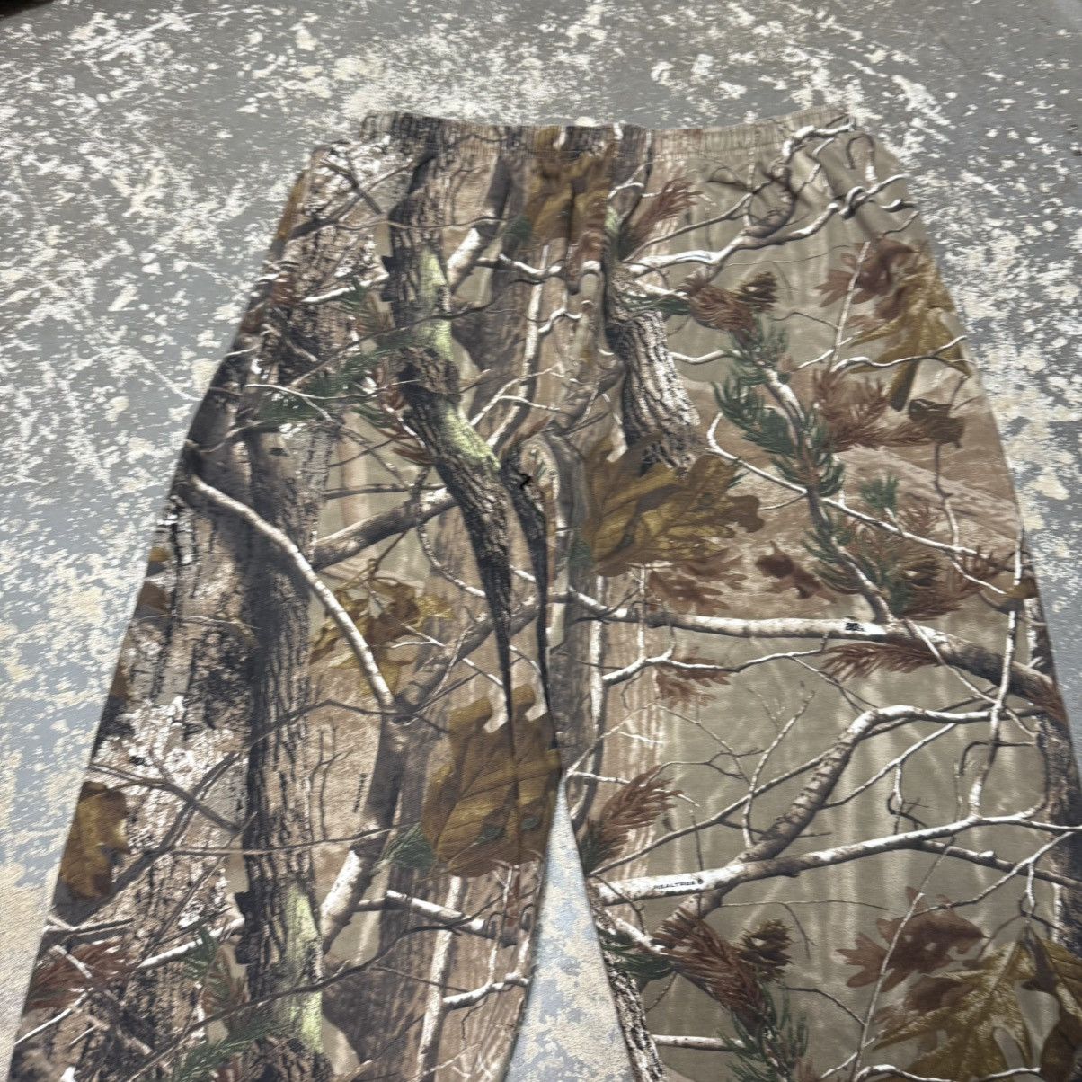 Vintage Vintage Liberty Camo Realtree Essential Baggy SweatPants USA Size US 36 / EU 52 - 12 Thumbnail