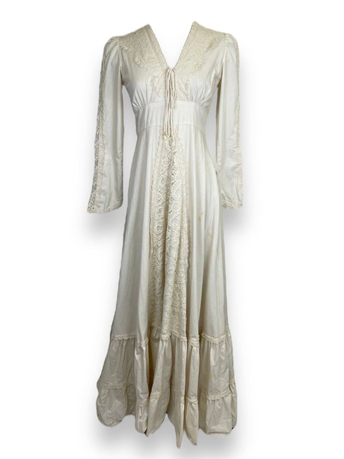 image of Vintage 1970S Gunne Sax Prairie Long Sleeve Dress in White, Women's (Size Small)