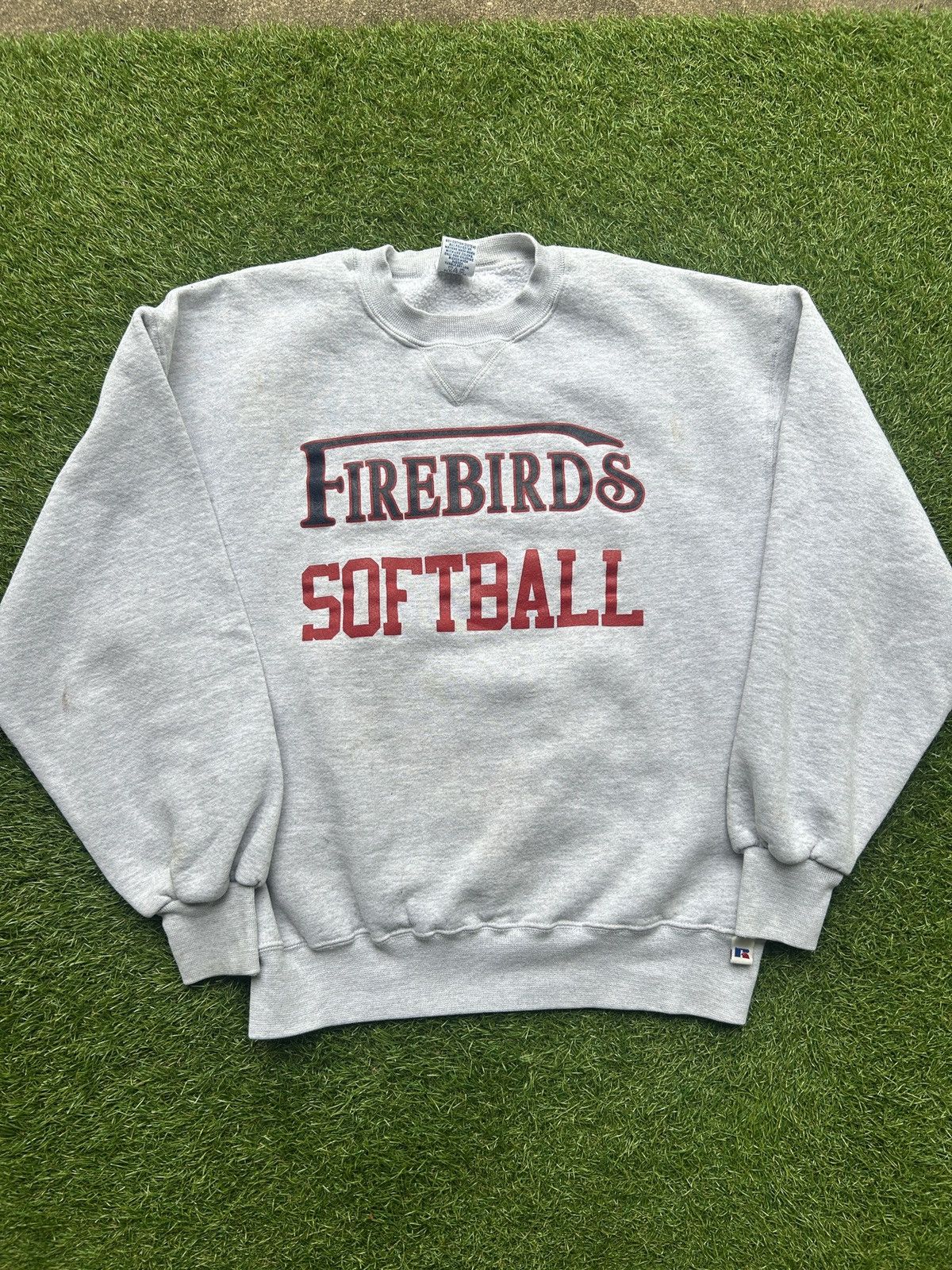 Vintage Vintage Russell Athletic Made in USA Crewneck Sweatshirt Size US XL / EU 56 / 4 - 1 Thumbnail
