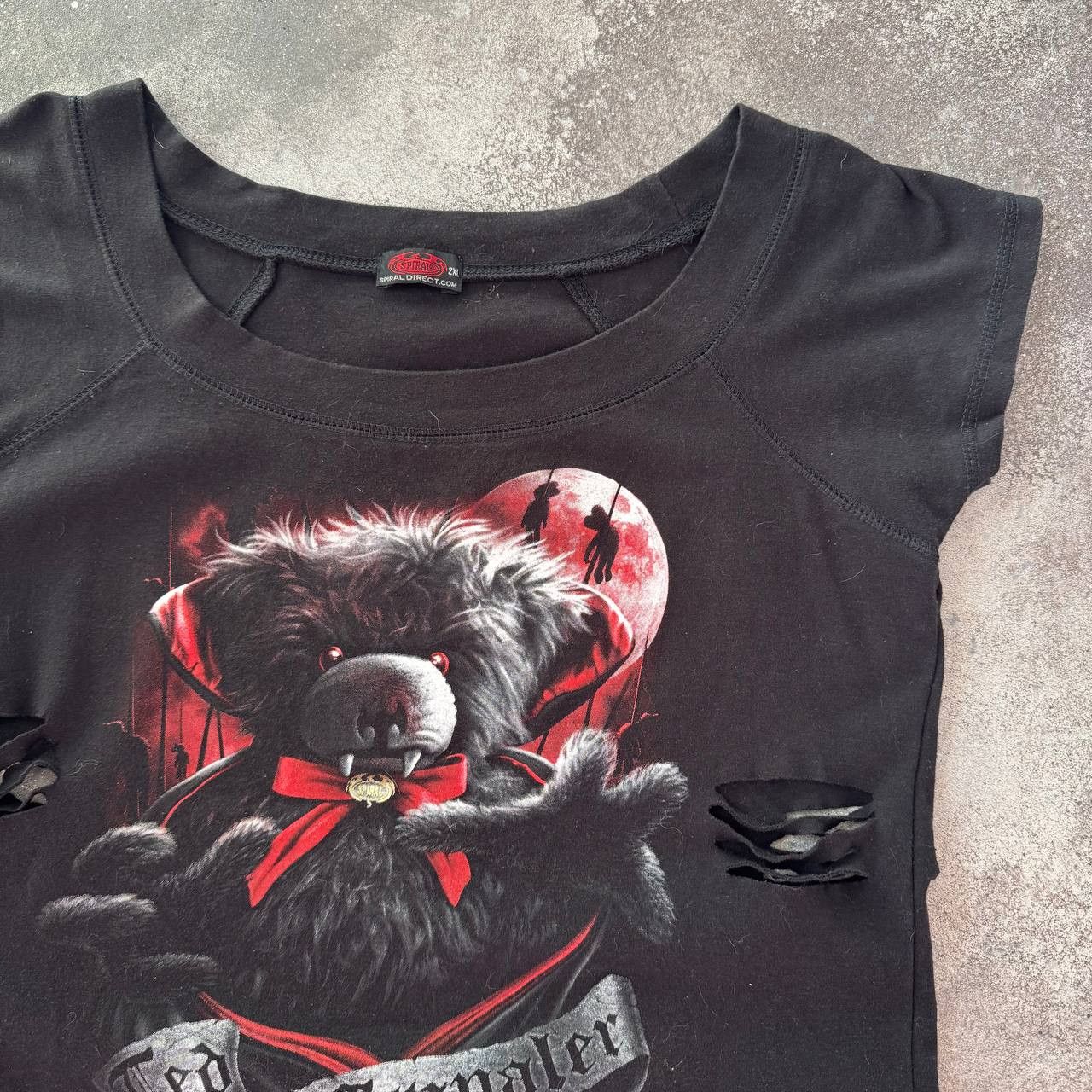 If Six Was Nine × Japanese Brand × Vintage Y2K Spiral Vintage Gothic Distressed T-Shirt Size XL / US 12-14 / IT 48-50 - 4 Thumbnail
