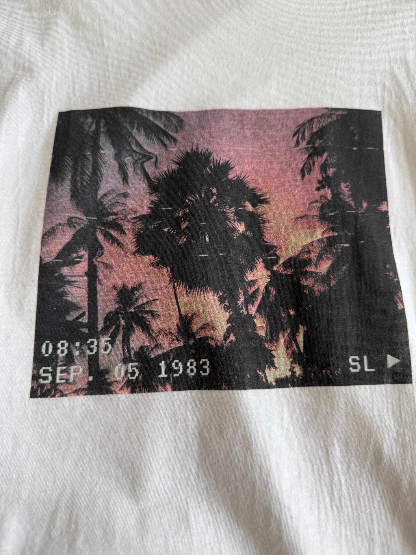 Saint Laurent Paris Saint Laurent Coconut Tree Beach Print T-shirt Ｑ23 Size US M / EU 48-50 / 2 - 3 Thumbnail