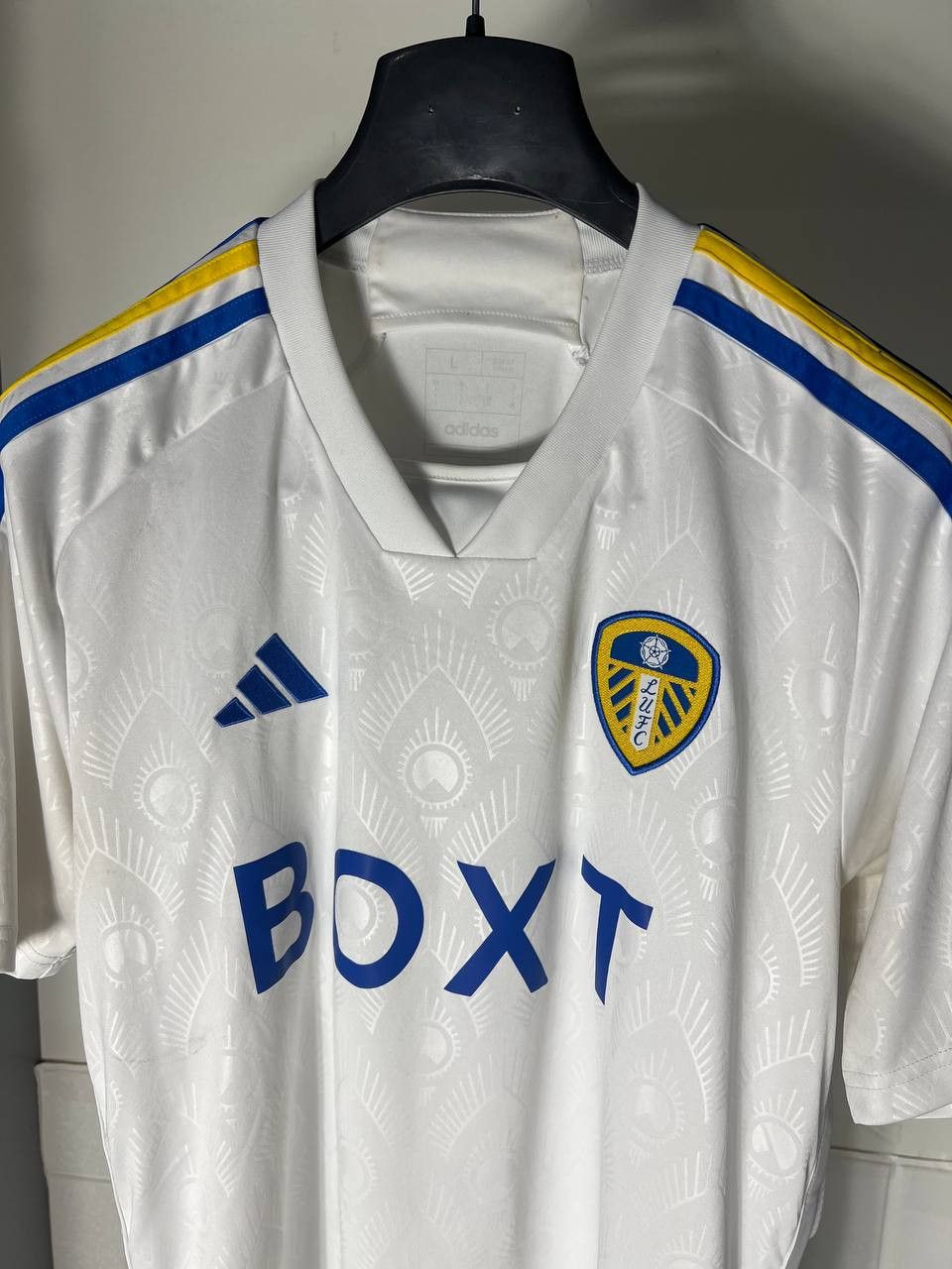 Adidas VINTAGE ADIDAS FC LEEDS UNITED ENGLAND SOCCER JERSEY Y2K 90s Size US L / EU 52-54 / 3 - 4 Thumbnail