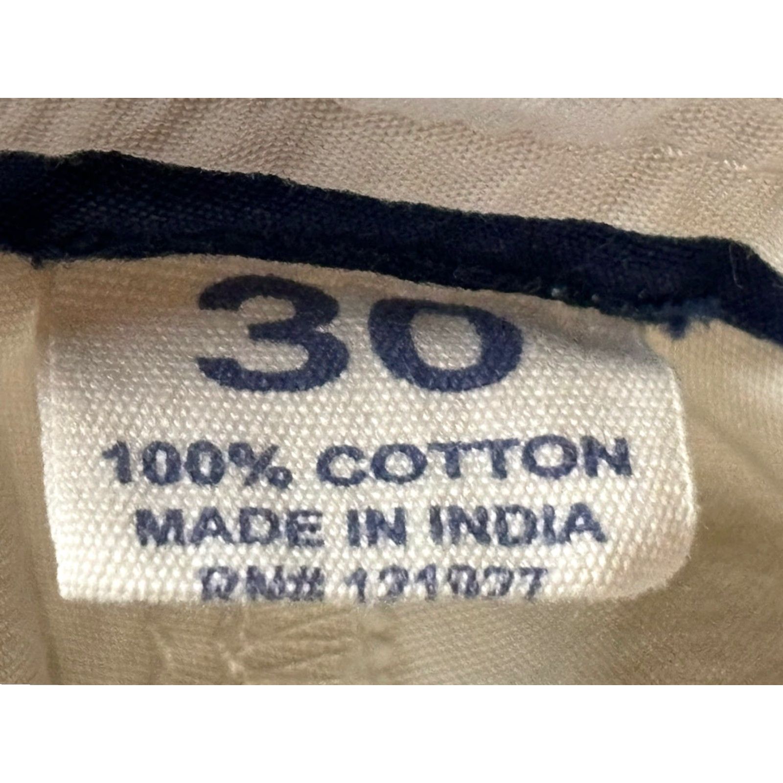 johnnie-O johnnie-O Shorts Men Sz 30 Beige Cotton Chino Golf Bermuda Mens Size US 30 / EU 46 - 4 Thumbnail