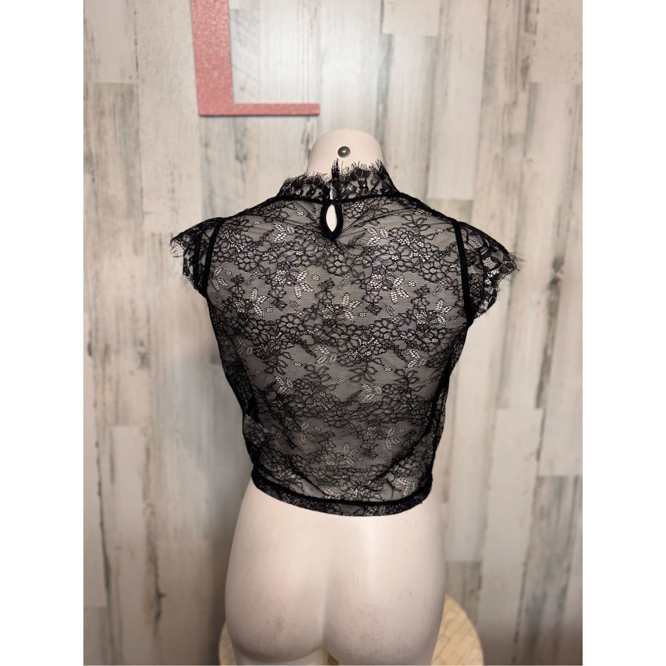 Other Dazy Black Lace Sheer Crop Top High Neck Size L Size L / US 10 / IT 46 - 7 Thumbnail