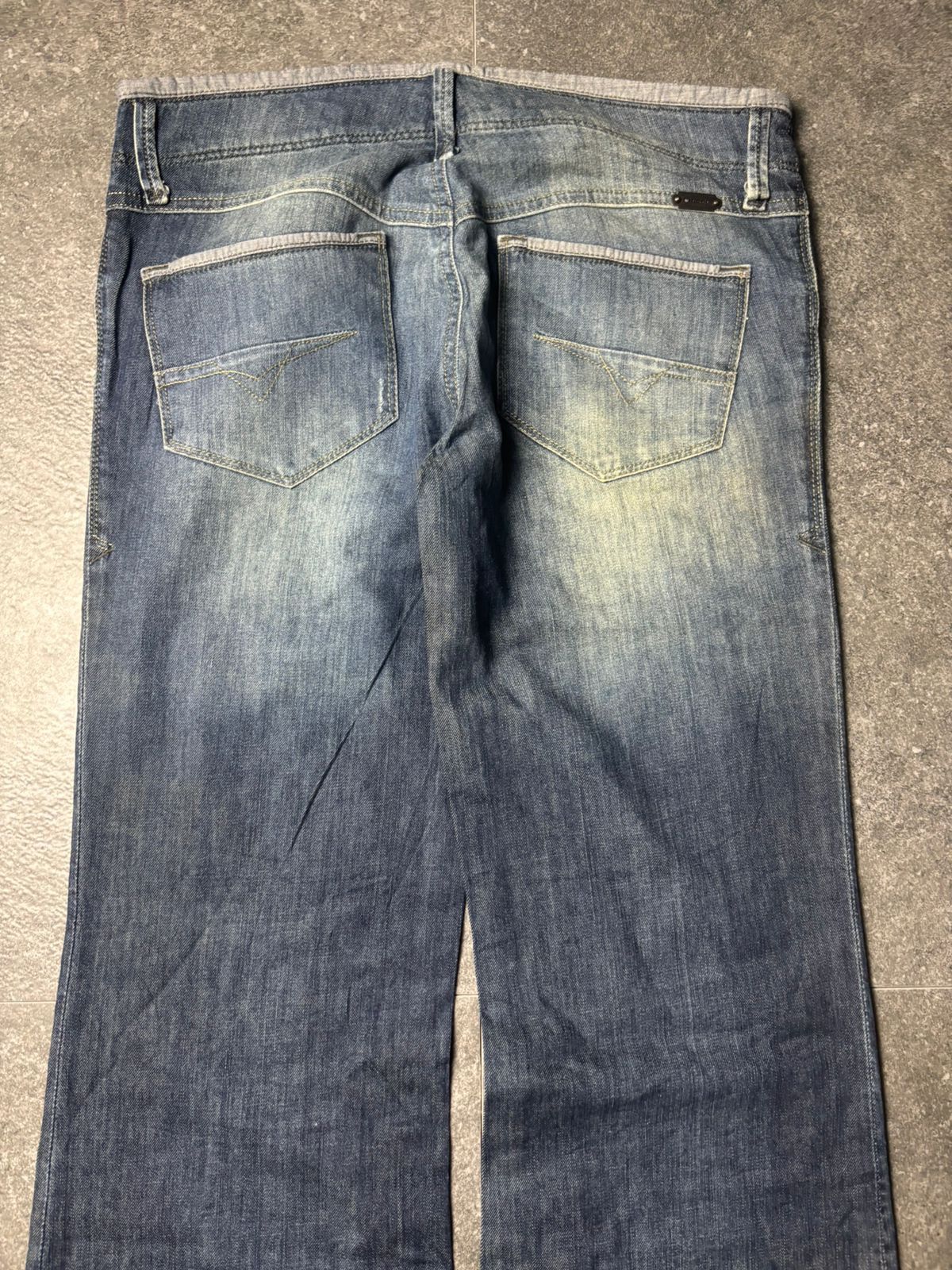 Diesel 2000s Diesel Melty Super Flared Stretch Jeans Size 28" / US 6 / IT 42 - 9 Thumbnail
