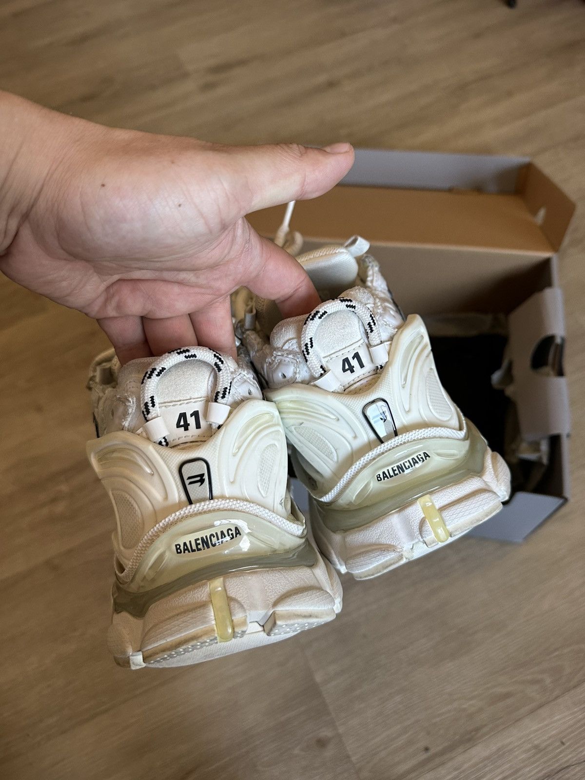 Balenciaga BALENCIAGA RUNNER (41) 8 Size US 8 / EU 41 - 6 Thumbnail