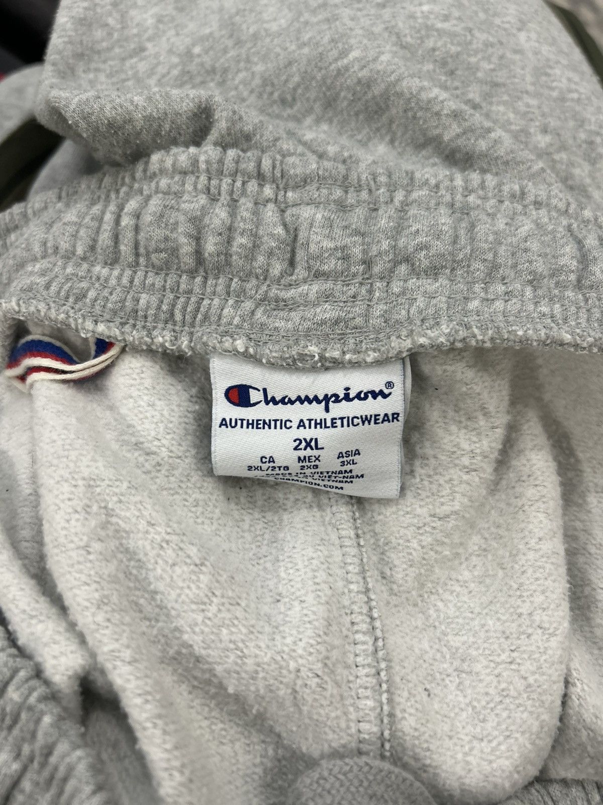 Champion Gray champion sweatpants Size US 35 - 3 Thumbnail