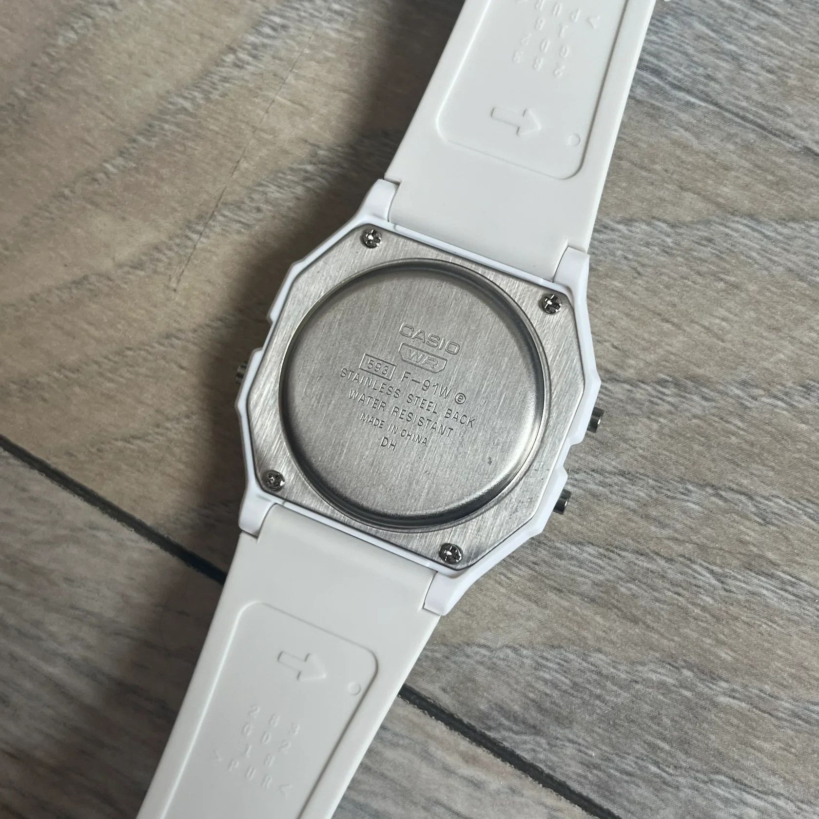 Casio Casio F-91W "Light Prism" Gradient & White Digital Watch Size ONE SIZE - 6 Thumbnail