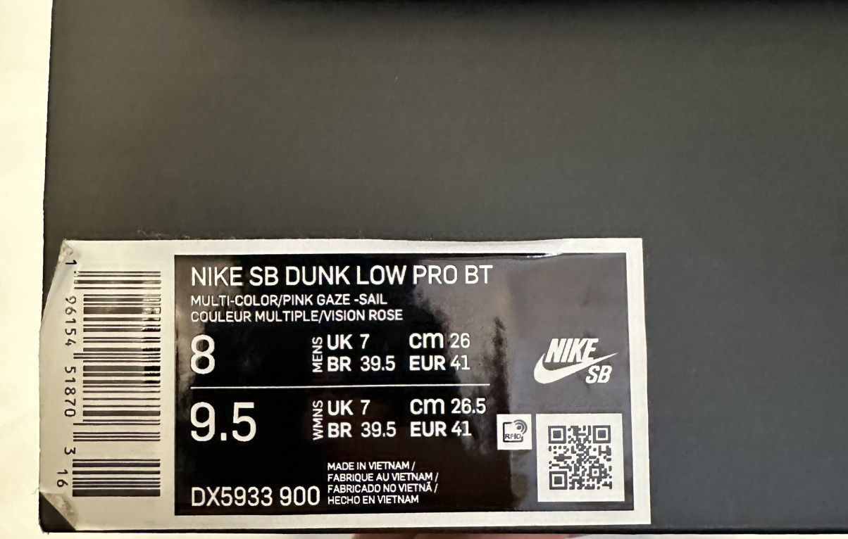 Nike Nike SB Dunk Low BeTrue Size US 8 / EU 41 - 9 Thumbnail
