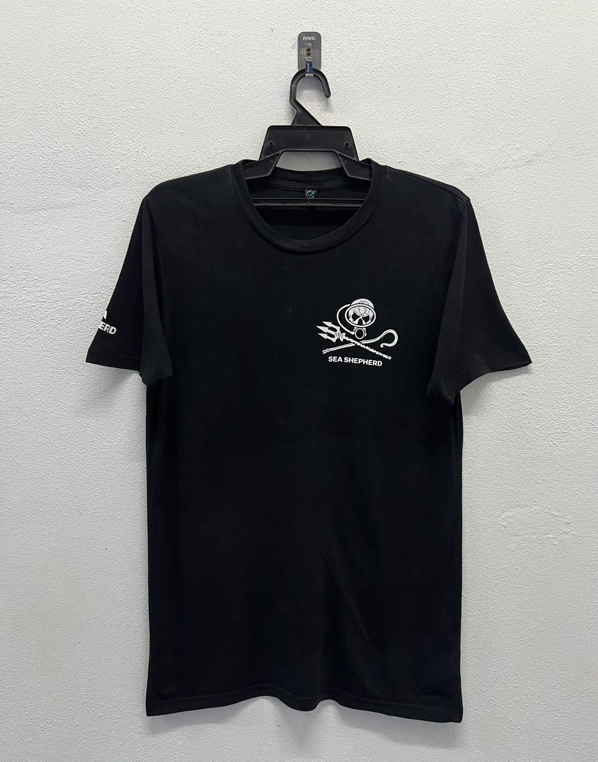 Vintage VINTAGE EARTH POSITIVE SEA SHEPHERD SHIRT Size US S / EU 44-46 / 1 - 2 Thumbnail