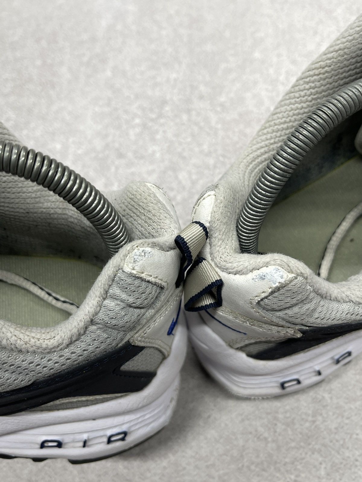 Nike Mens Vintage Nike Air Copious Sneakers White/Grey Y2K ACG TN Size US 10 / EU 43 - 11 Thumbnail