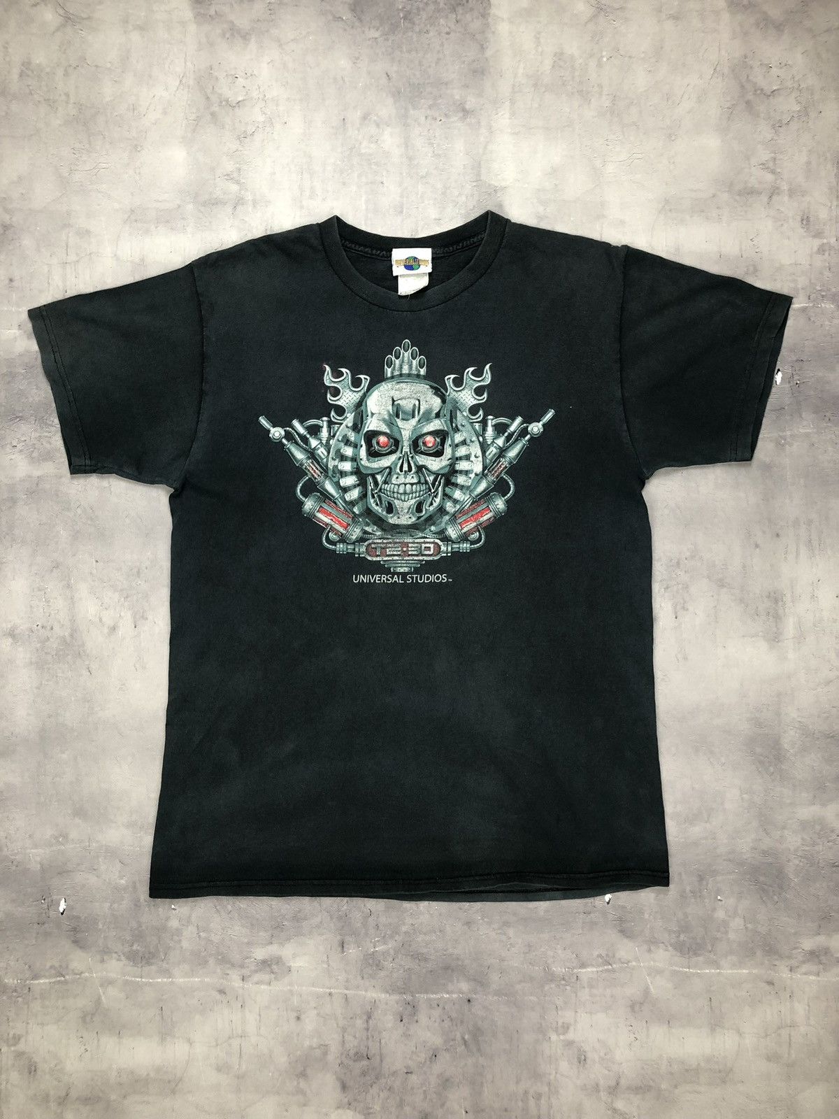Band Tees × Vintage Vintage Universal Studios Hollywood T2-3D Terminator 2 shirt Size US L / EU 52-54 / 3 - 1 Thumbnail