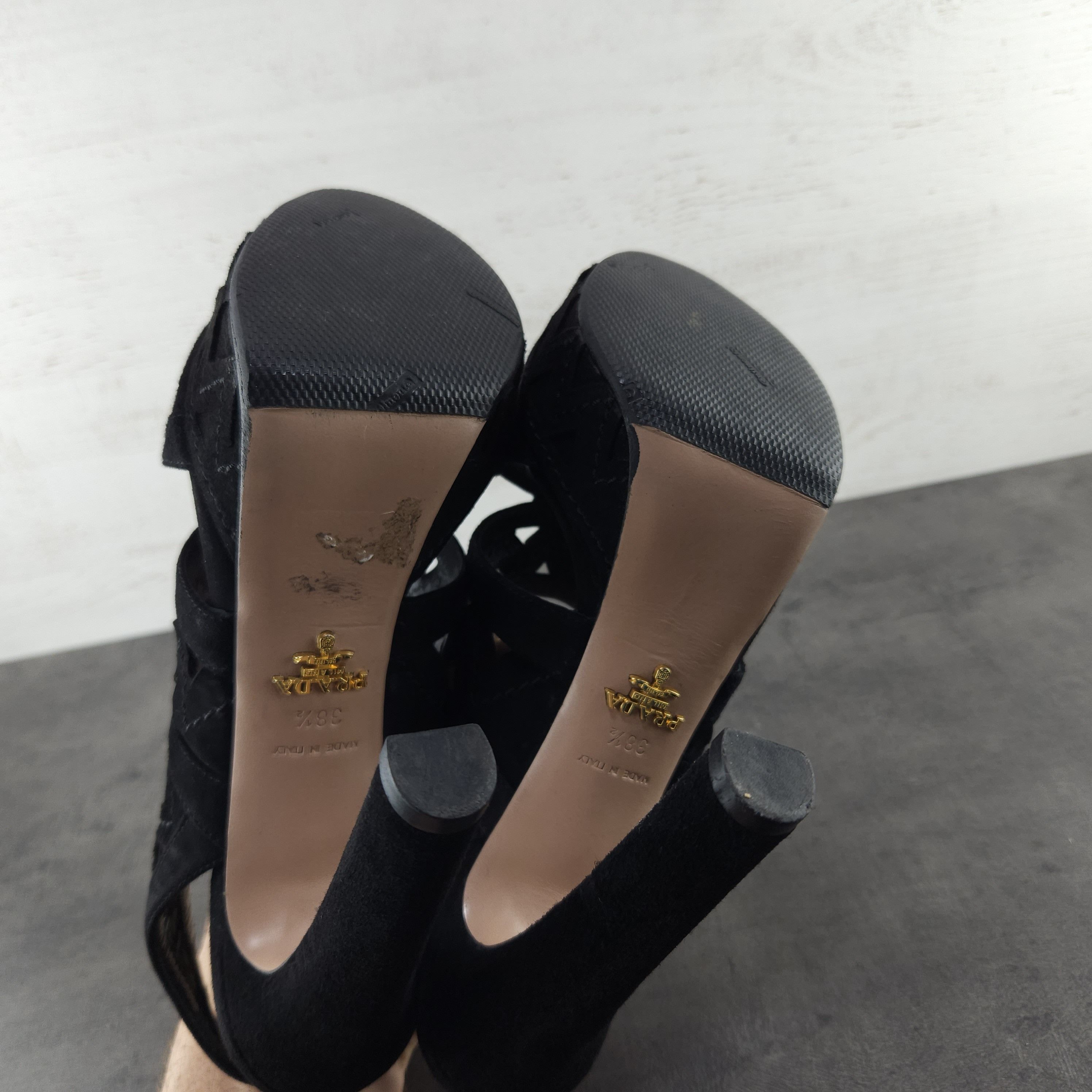 Prada Prada Black suede Heels Sz 38.5 Size US 8.5 / IT 38.5 - 6 Thumbnail