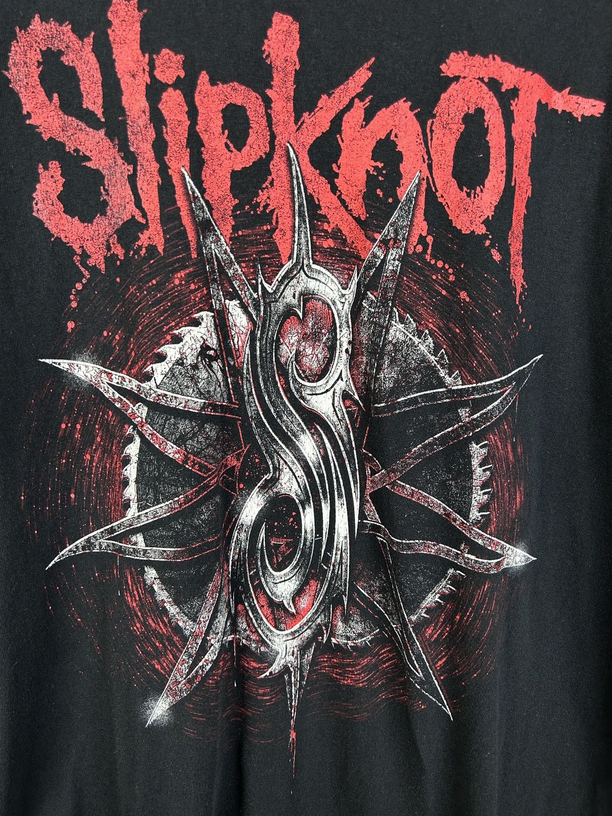 Band Tees Vintage Slipknot Big Center Logo Rock Metal Band T-Shirt Size US XL / EU 56 / 4 - 2 Thumbnail