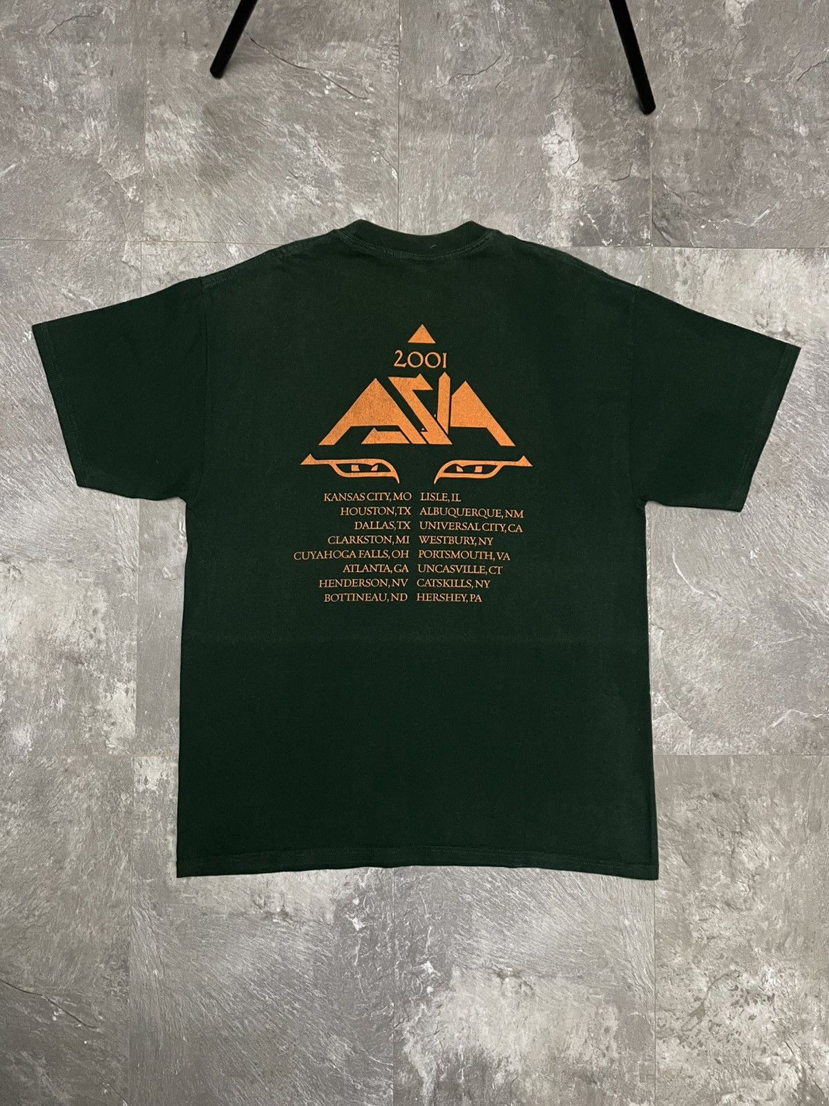 Band Tees Vintage 2001 Asia Rock Band British Tour Green Tee Size US L / EU 52-54 / 3 - 3 Thumbnail