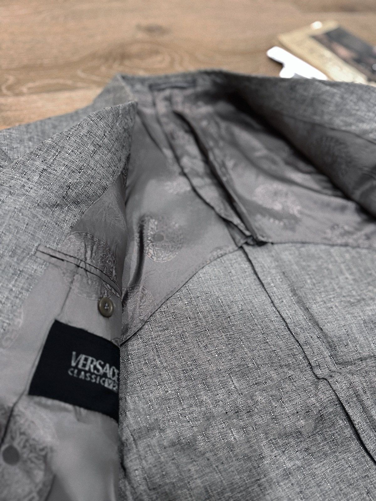 Versace Final Price. Vintage Versace textured grey wool blend blazer Size 46S - 6 Thumbnail