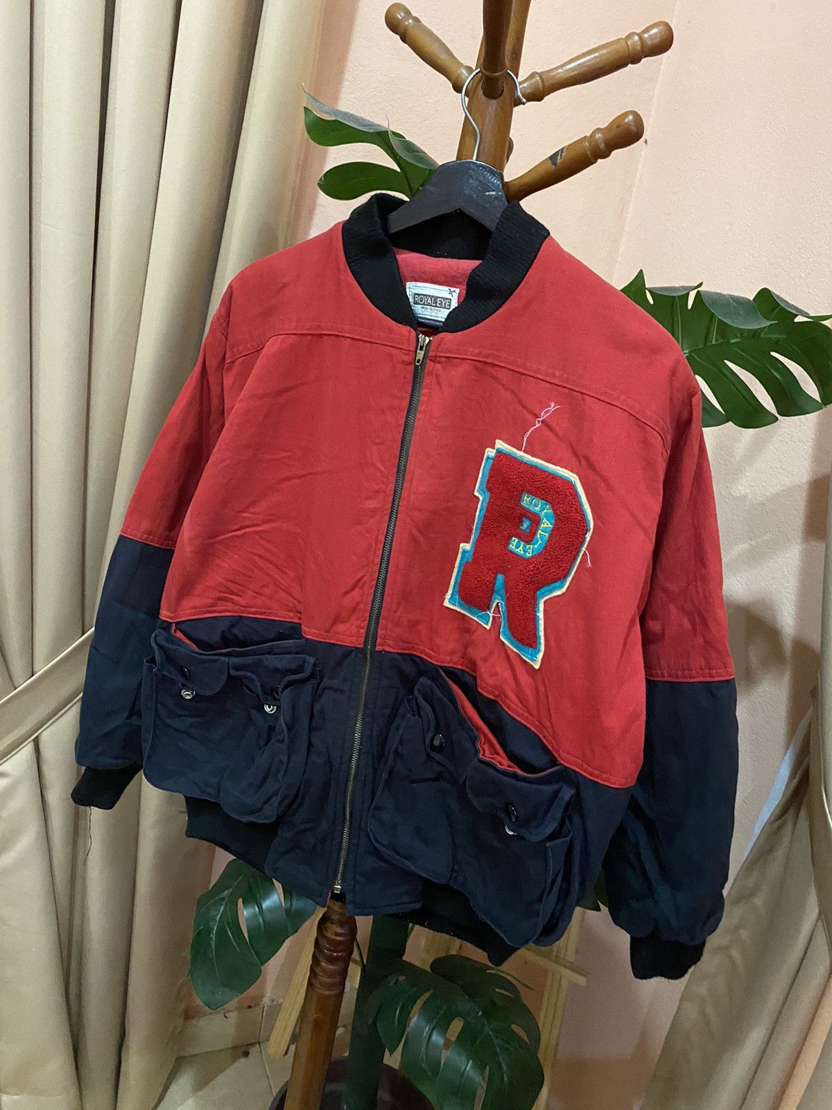 Other Vintage Royal Eye Varsity Bomber Jacket Red Black Patchwork Size US M / EU 48-50 / 2 - 4 Thumbnail
