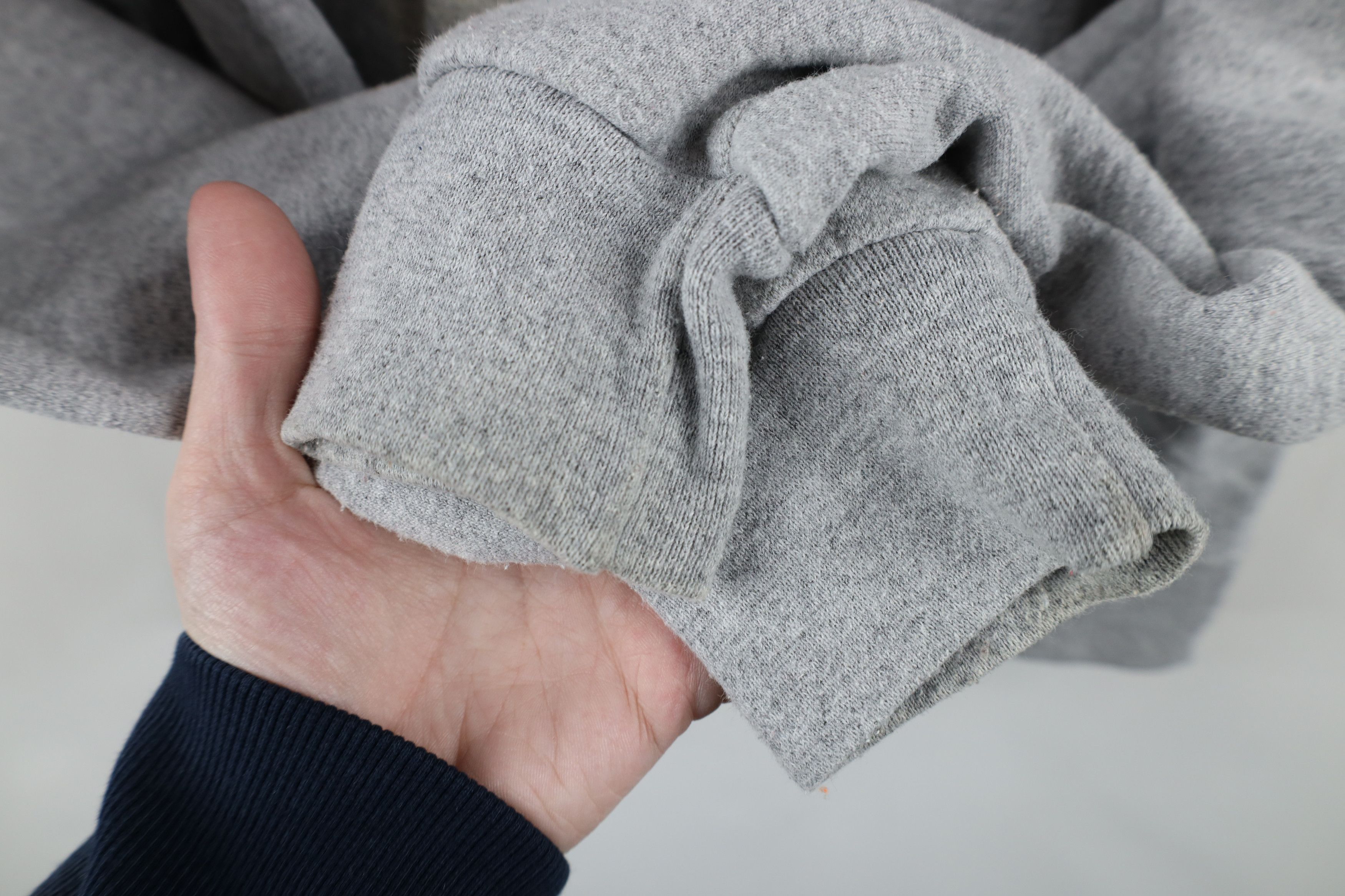 Champion × Vintage Vintage Champion Spell Out Guilford College Sweatshirt Gray Size US L / EU 52-54 / 3 - 8 Thumbnail