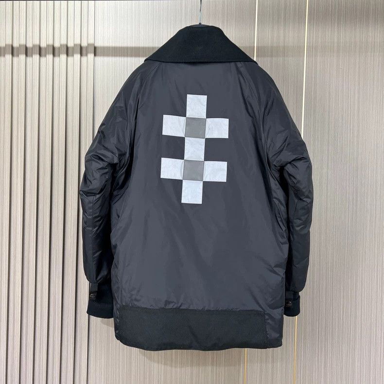 Comme des Garcons Comme Des Garcons Embroidered logo down jacket 2504-Nextarr Size US XS / EU 42 / 0 - 2 Thumbnail