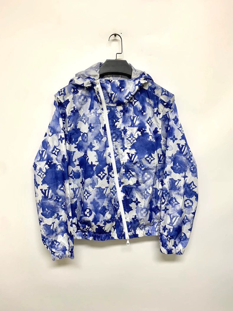 Louis Vuitton Louis Vuitton Blue ink full print assault jacket Size US S / EU 44-46 / 1 - 1 Thumbnail