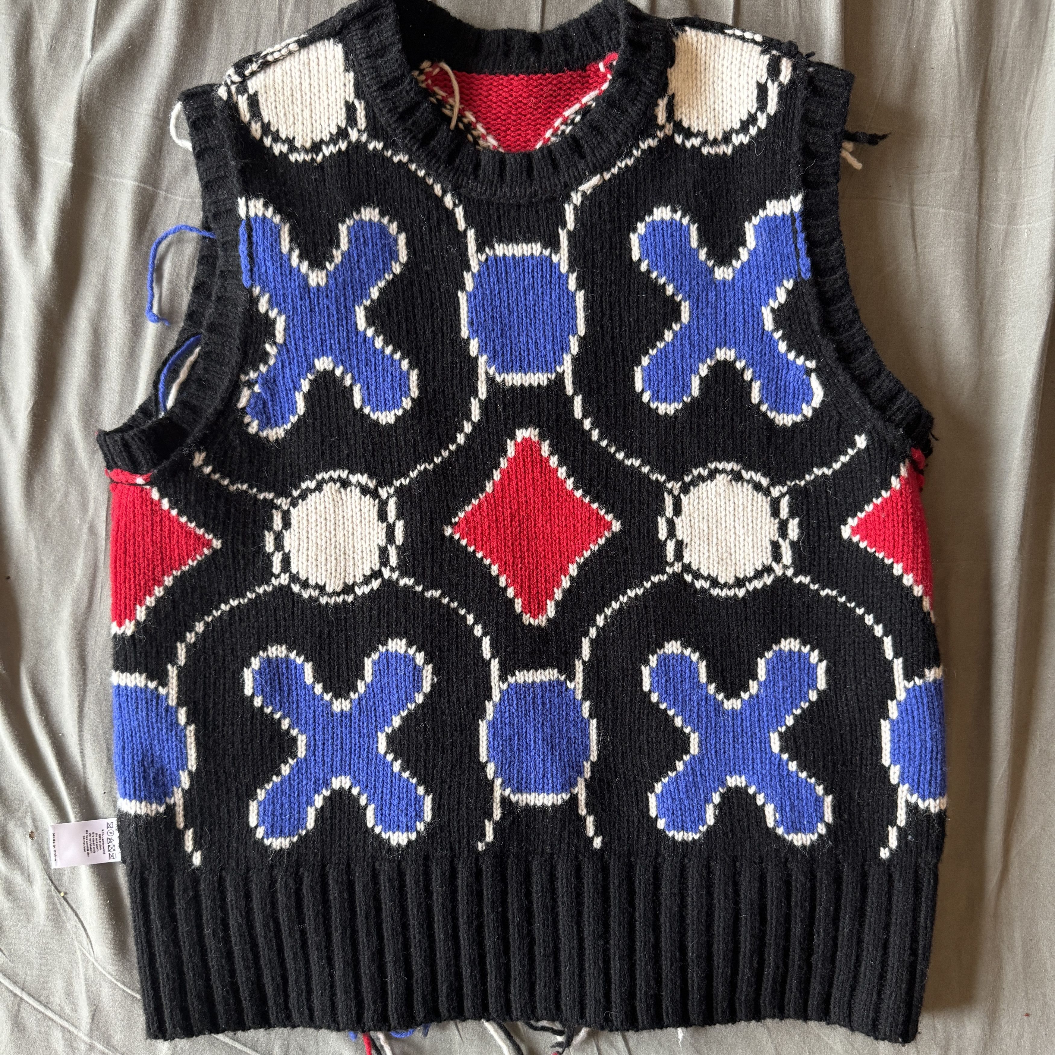 Charles Jeffrey LOVERBOY Charles Jeffrey Loverboy Guddle tassel intarsia-knit tank Size US M / EU 48-50 / 2 - 9 Thumbnail