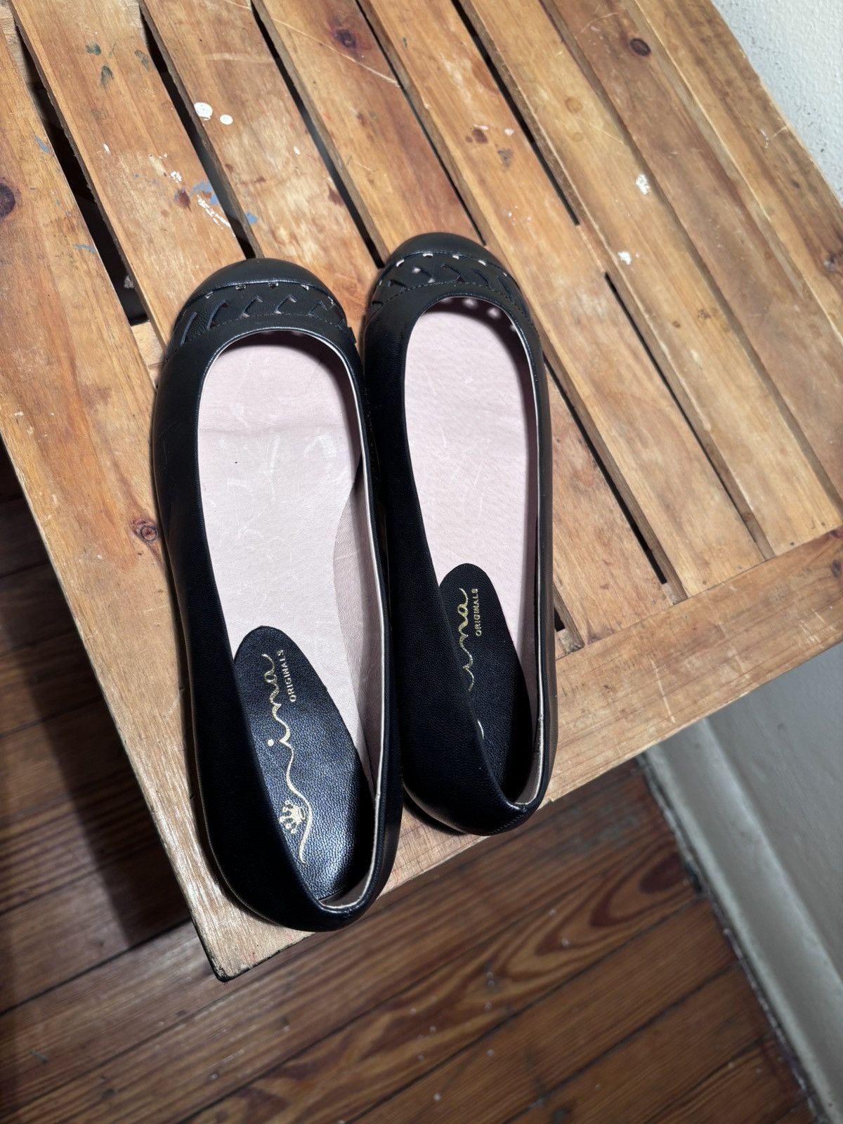 Other Nina Cut Out Ballet Flats Slip On Shoes Size US 7 / IT 37 - 7 Thumbnail