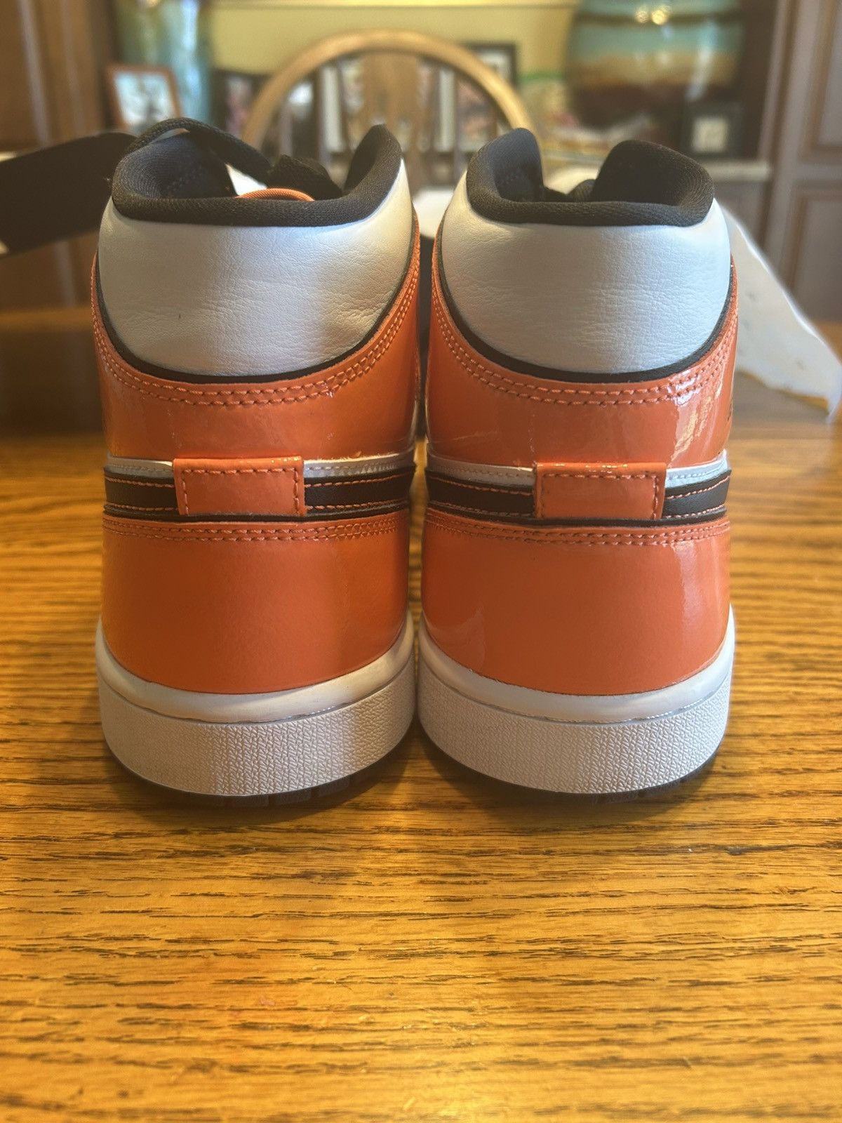 Jordan Brand Air Jordan 1 Mid Se Size US 11 / EU 44 - 6 Thumbnail