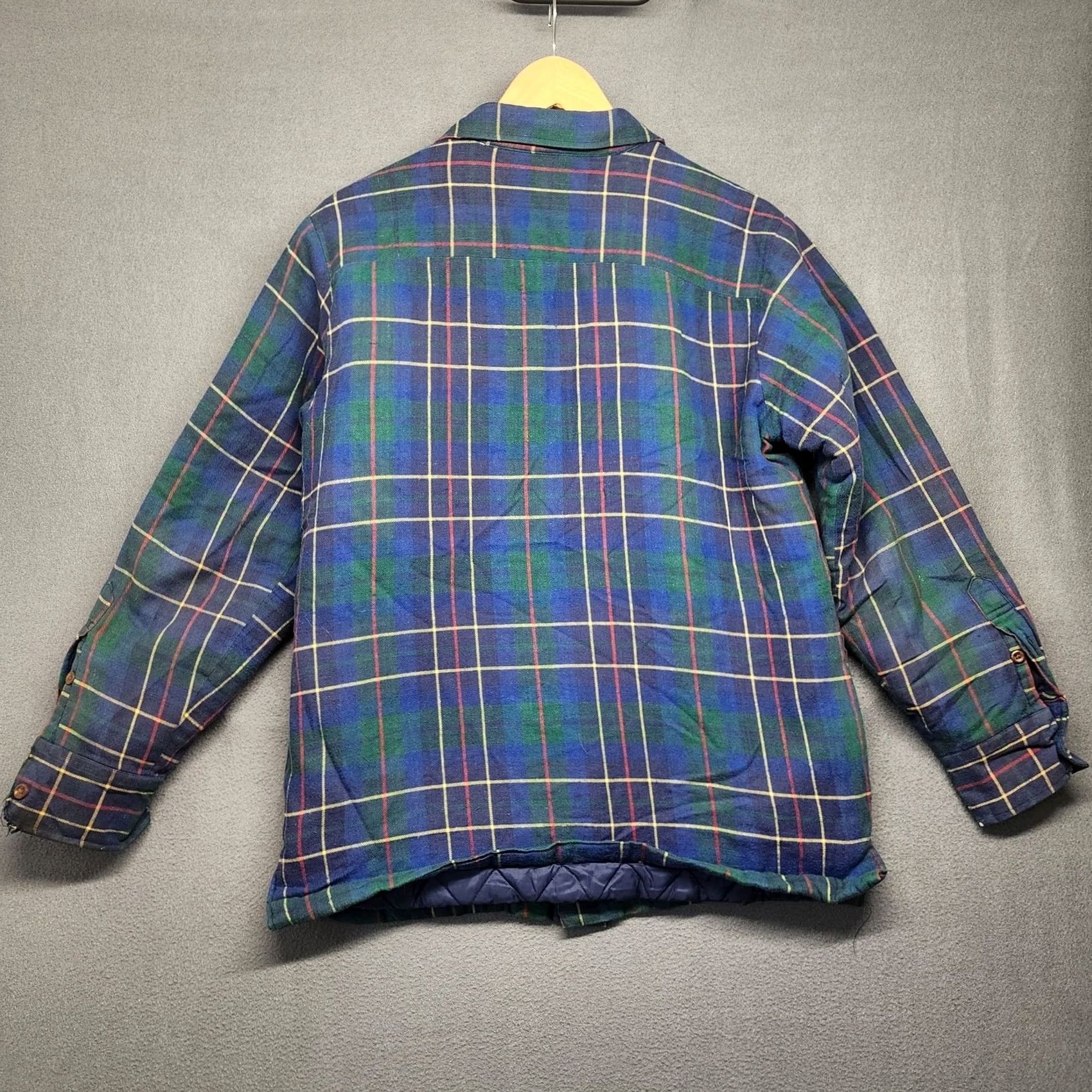 Arrow VINTAGE Arrow Sport Shacket Shirt Jacket Men Medium Blue Plaid Quilt Lined Jacket Mens M Blue Plaid Sports Shacket Button Closure Size US M / EU 48-50 / 2 - 2 Thumbnail