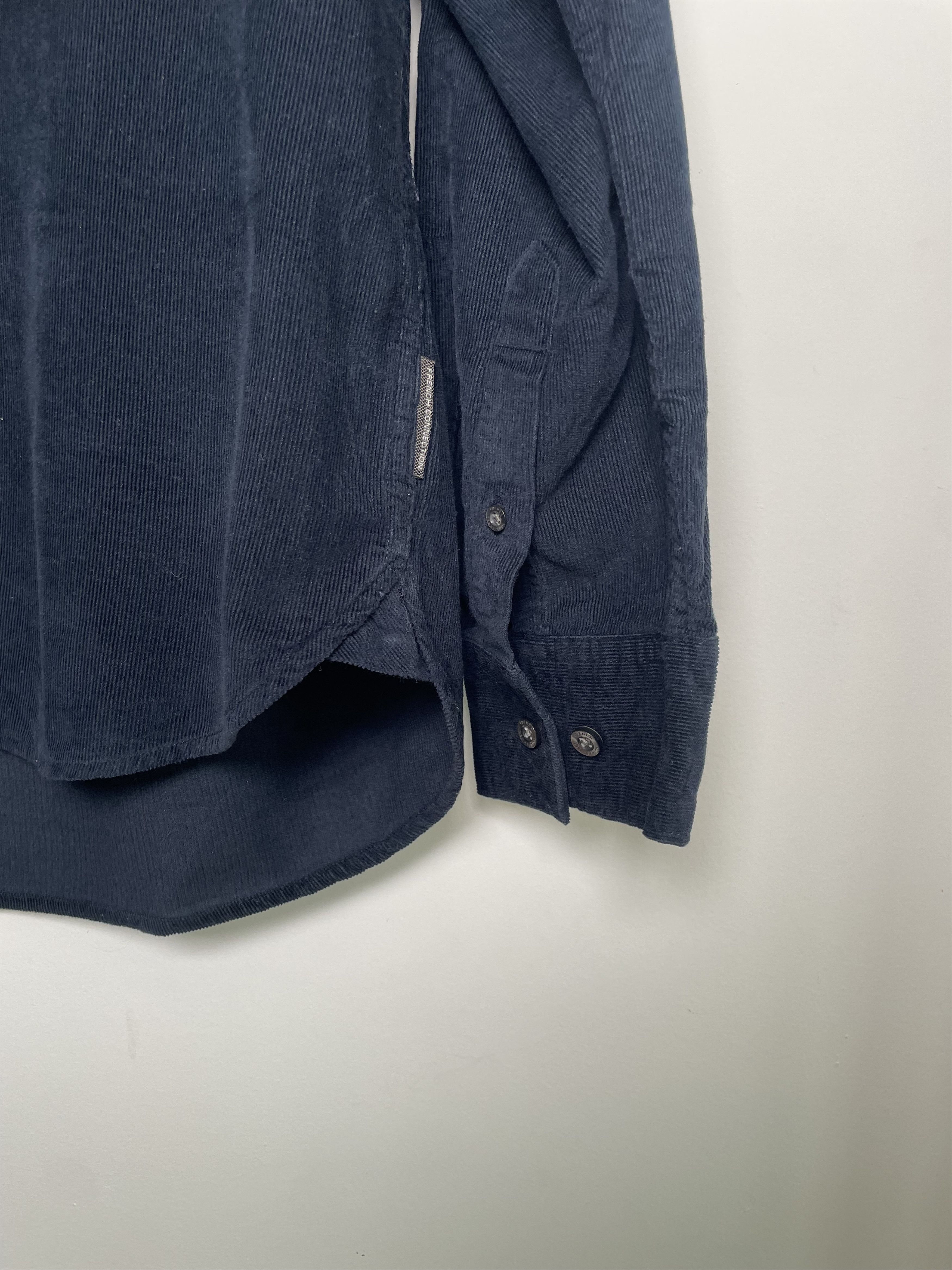 French Connection French Connection Corduroy Button-Up Shirt (L) Size US L / EU 52-54 / 3 - 7 Thumbnail