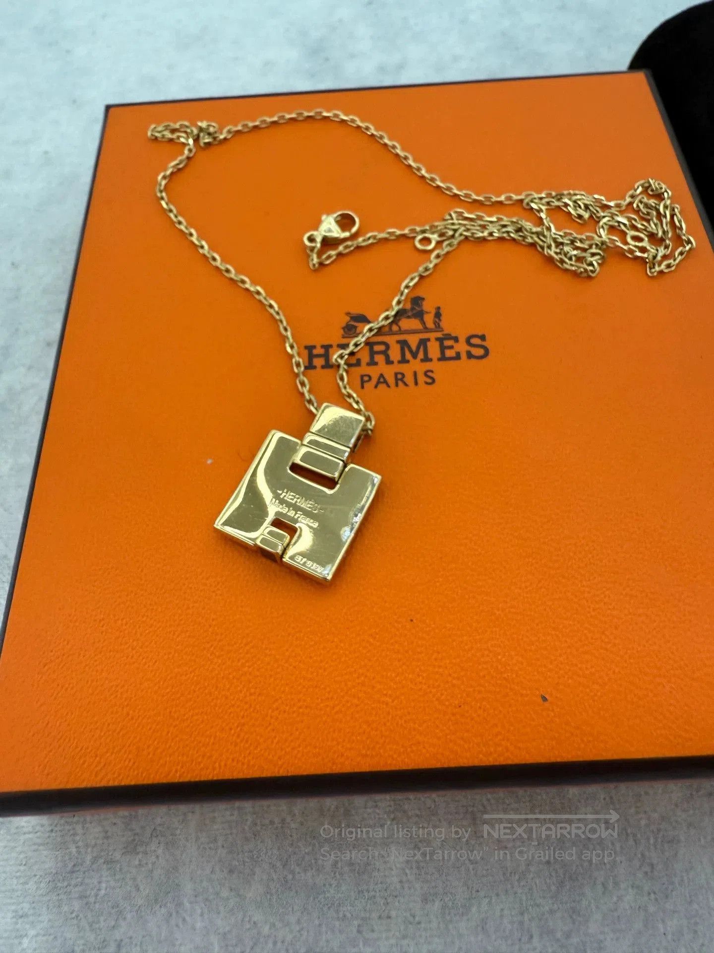 Hermes Hermes Eileen H Buckle Square Necklace. Size ONE SIZE - 7 Thumbnail