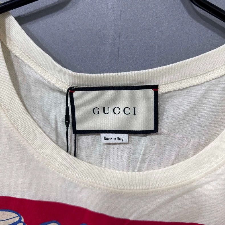 Gucci Gucci Flash logo on the back, graffiti short sleeves Size S / US 4 / IT 40 - 5 Thumbnail