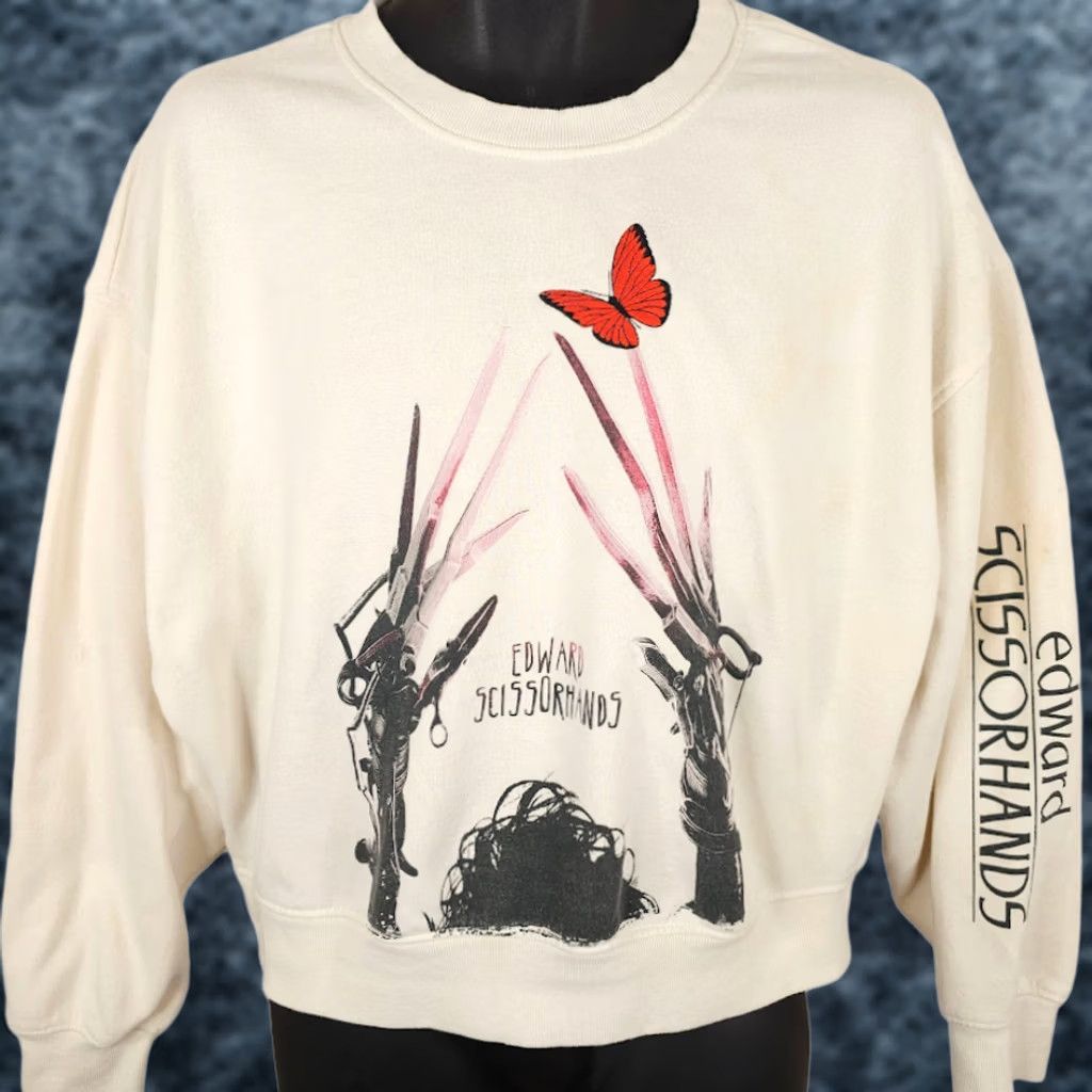 Vintage Edward Scissorhands Sweatshirt Womens Size Medium Cream Tim Burton Movie Crew Neck Pullover Vintage? No Size M / US 6-8 / IT 42-44 - 1 Thumbnail