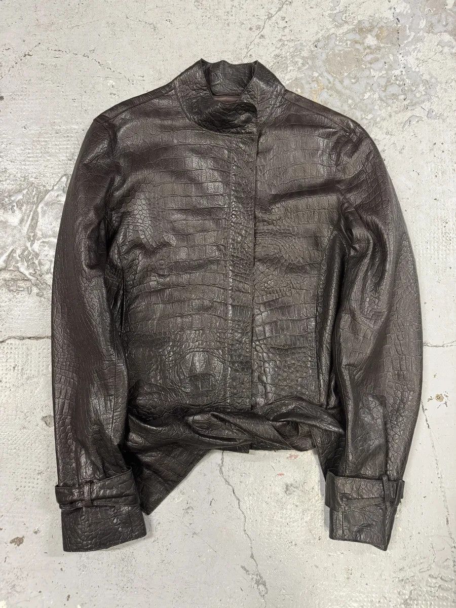 Emporio Armani AW2005 Emporio Armani Asymmetrical Crocodile Effect Brown Leather Jacket Size XXS / US 00 / IT 34 - 10 Thumbnail