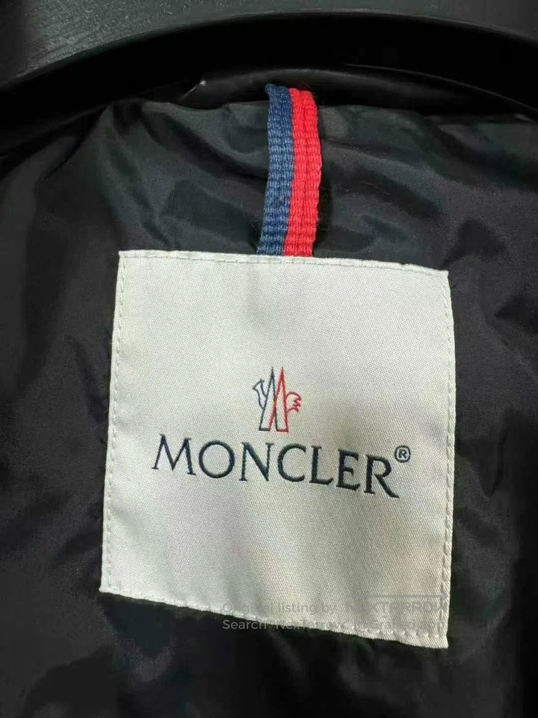 Moncler moncler danae black down jacket size 2. Size M / US 6-8 / IT 42-44 - 5 Thumbnail