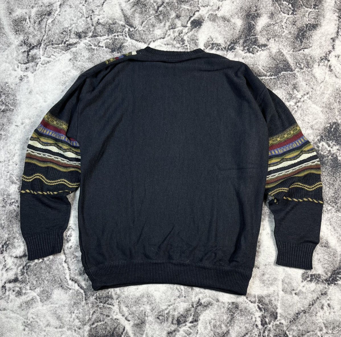 Vintage Vintage Coogi Style 3D Knit Sweater Wool Blend Size XL Size US XL / EU 56 / 4 - 9 Thumbnail