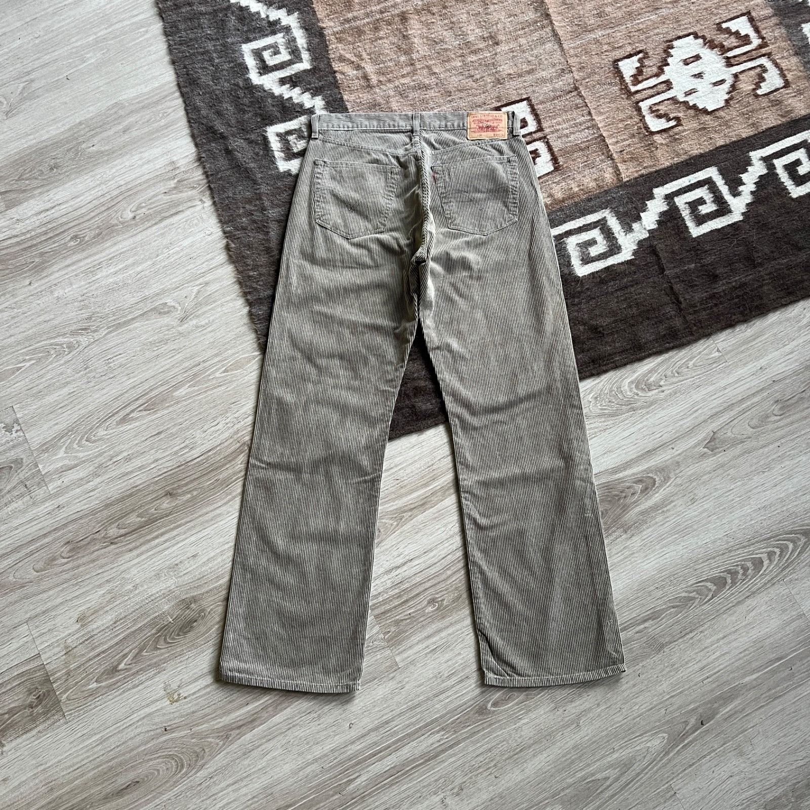 Levi's Levi’s 508 Vintage Straight Fit Corduroy Pants 9643AC Size US 31 - 2 Thumbnail