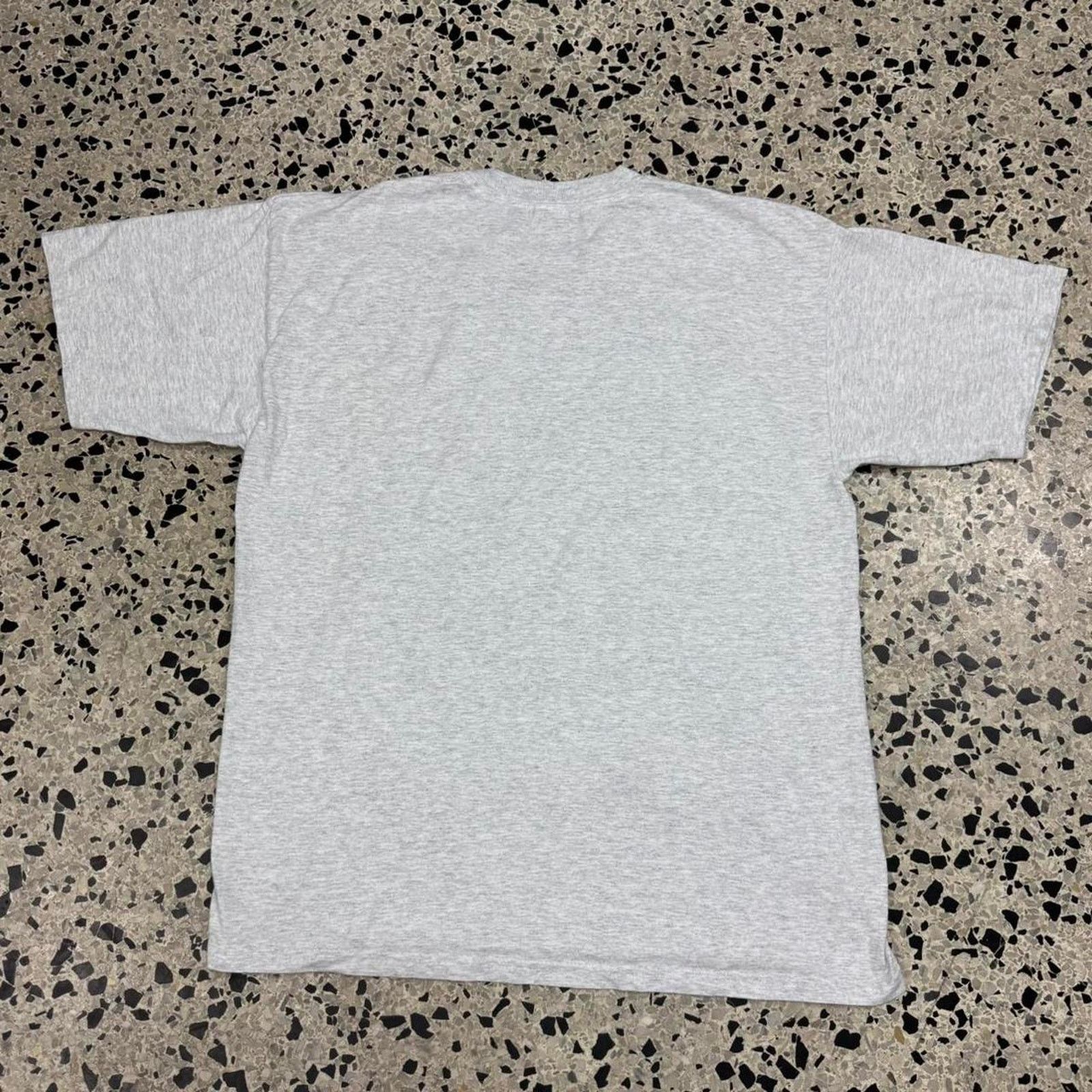Gildan × Vintage VINTAGE 90S EVERYONE WELCOME AT THE MISS WAKEFIELD DINER TEE Size US XL / EU 56 / 4 - 4 Thumbnail