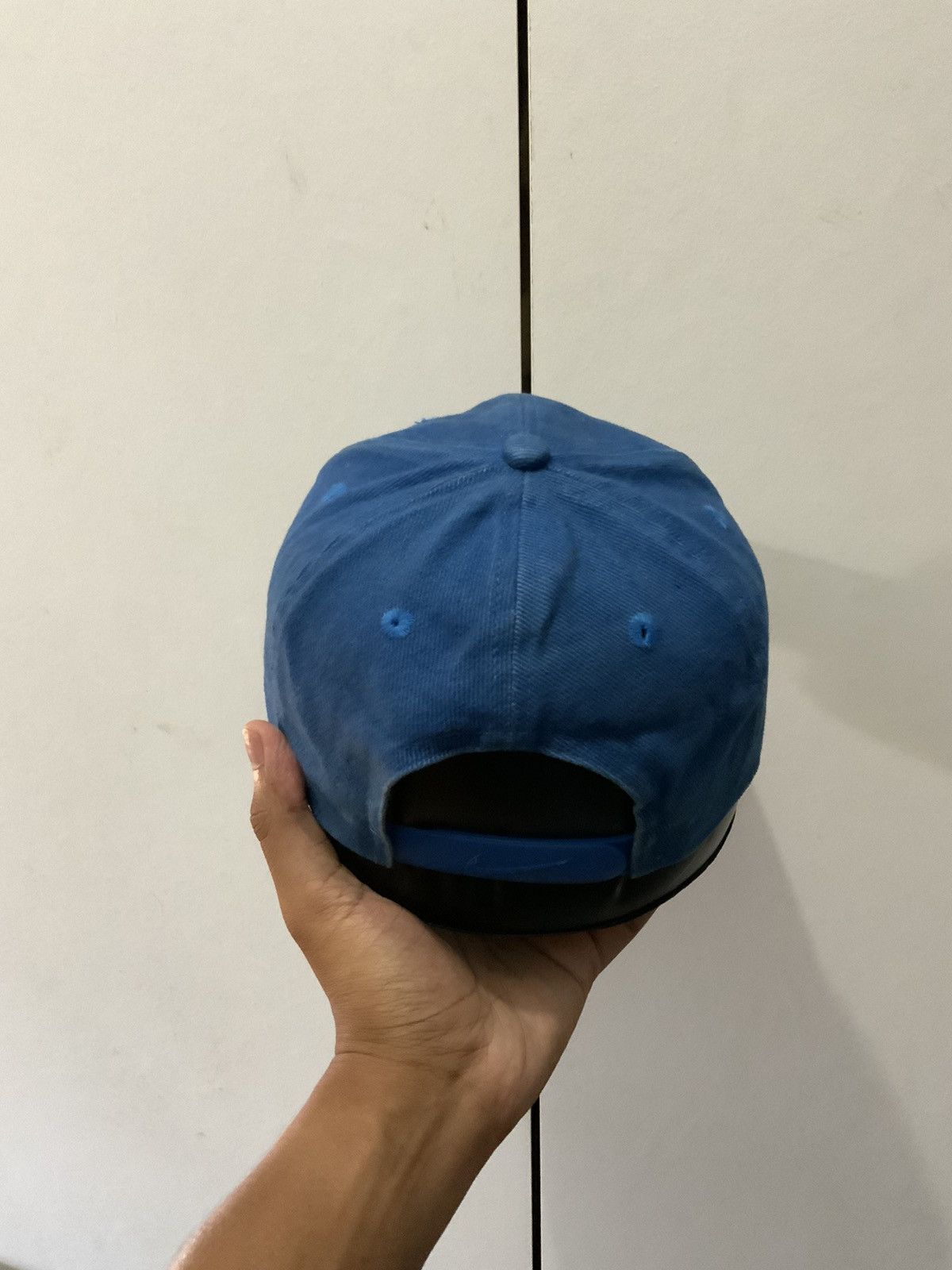 Nike Vintage Nike Blue Fade Hat Size ONE SIZE - 3 Thumbnail