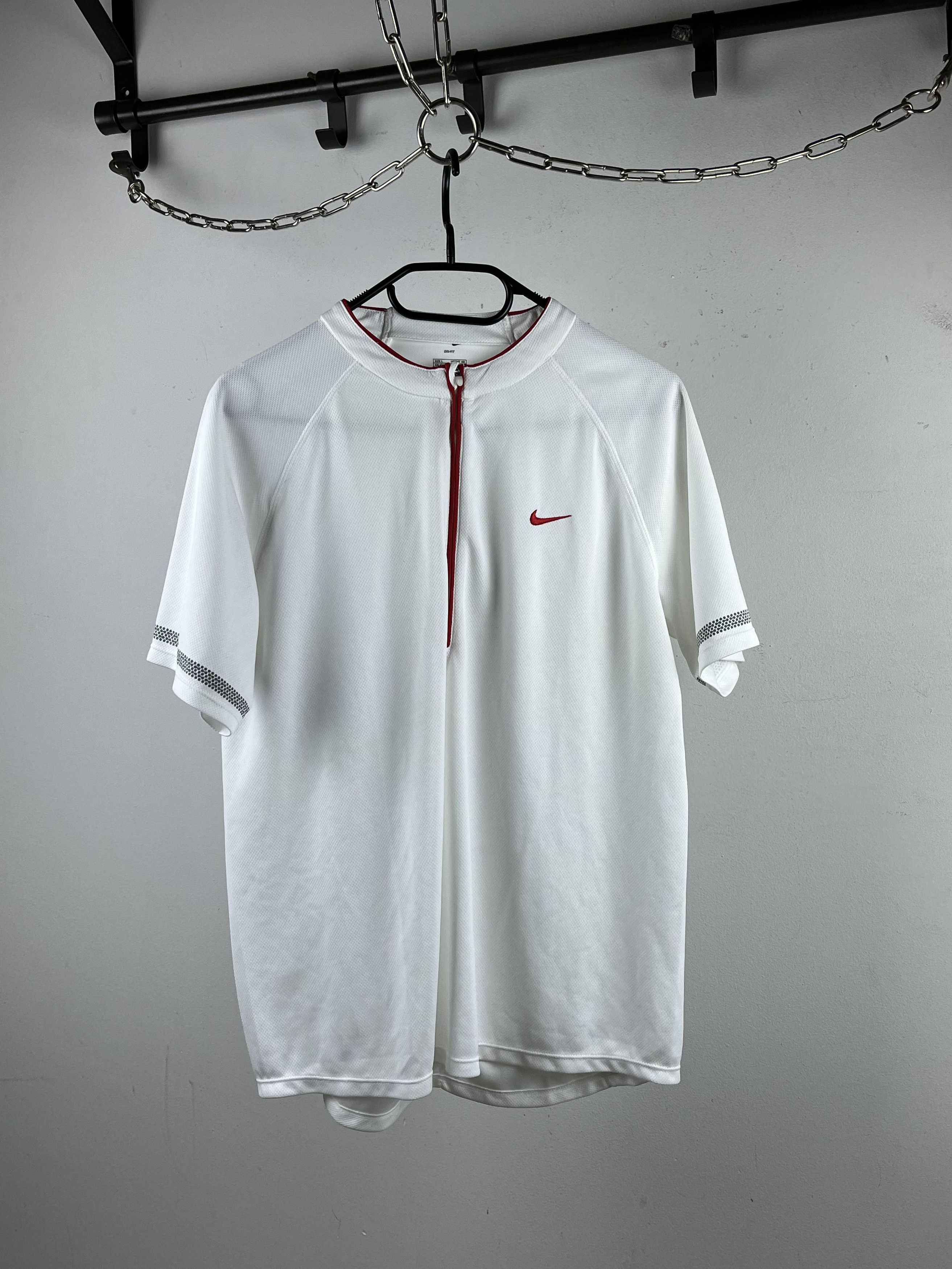 Nike Nike Vintage T-Shirt Size US M / EU 48-50 / 2 - 1 Thumbnail