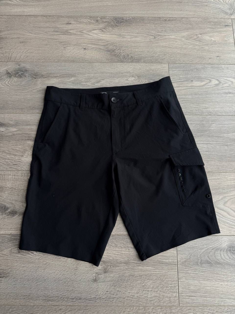 Oakley Oakley cargo shorts Size US 33 - 1 Thumbnail
