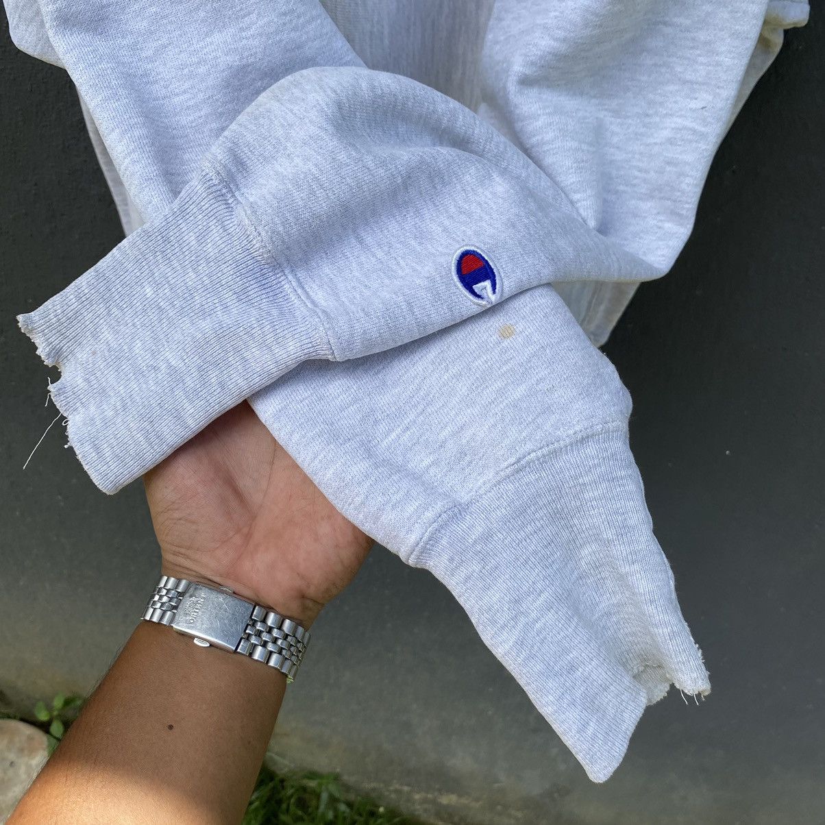 Champion THRASHED REVERSE WEAVE Vintage Y2K Champion ERD GRUNGE Size US L / EU 52-54 / 3 - 3 Thumbnail