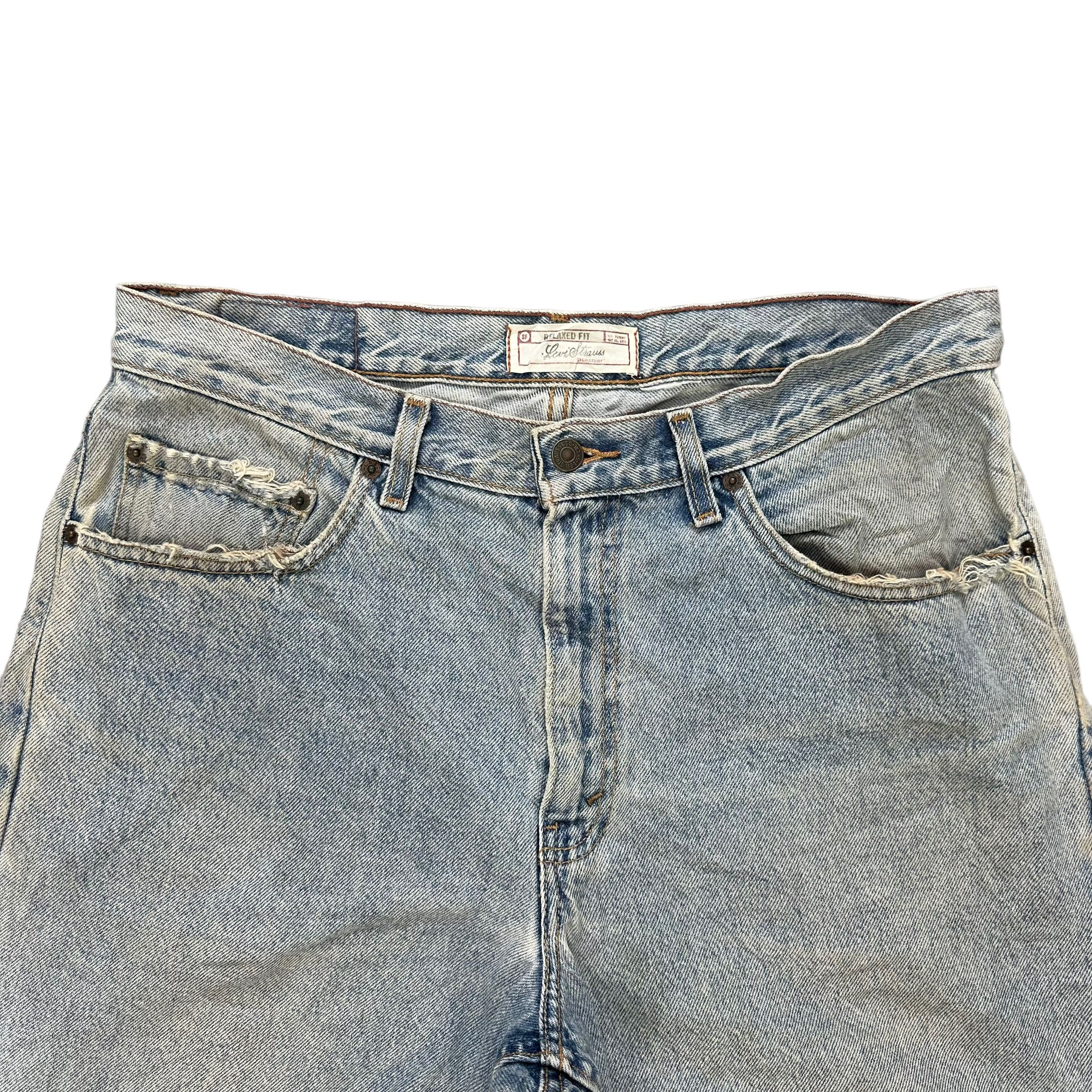 Levi's VINTAGE TRASHED LEVIS STRAUSS SHORT JEANS #8398-007 Size US 35 - 2 Thumbnail