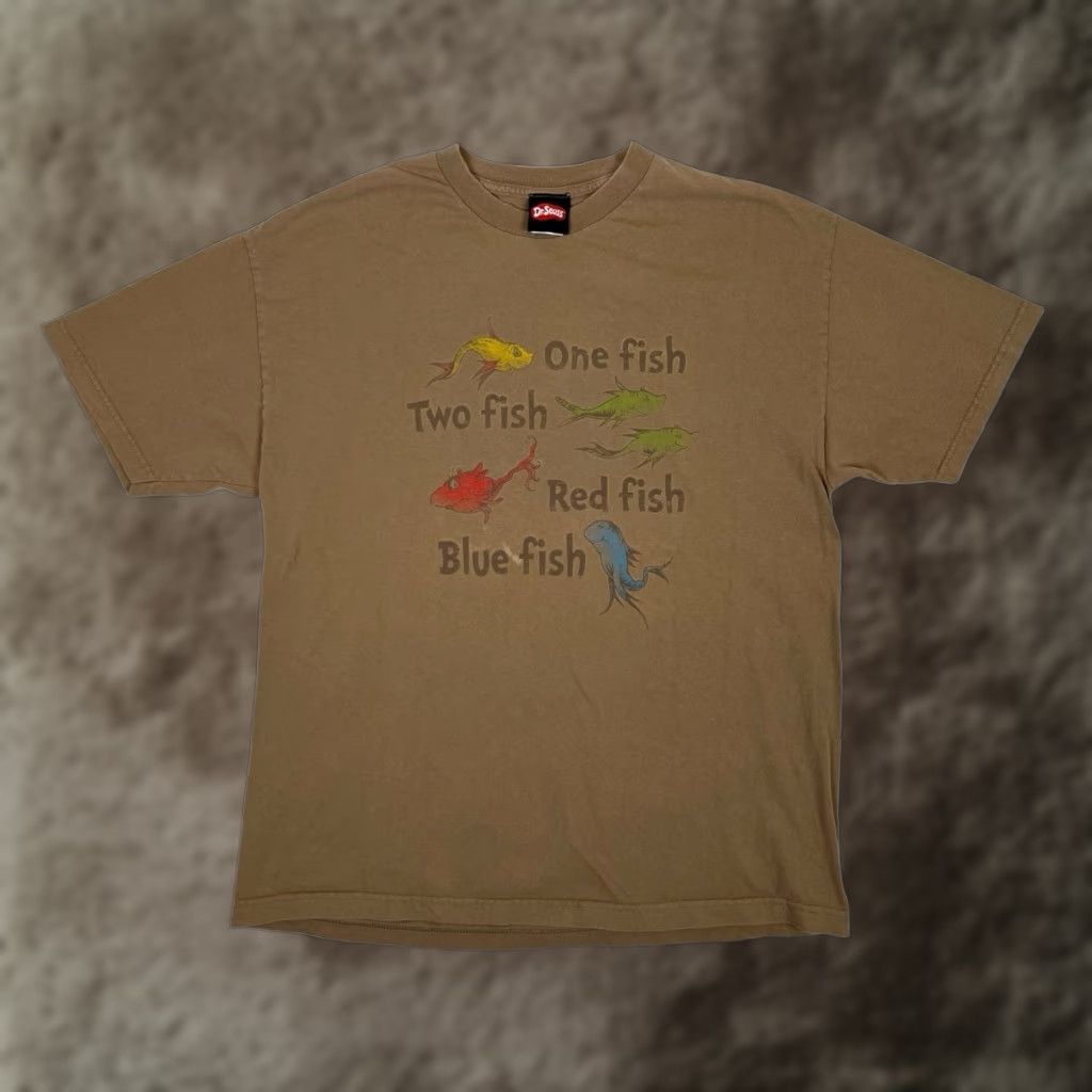 Vintage VINTAGE Dr Seuss T-Shirt One Fish Two Fish XL Men Short Sleeve Brown 90s Cartoon Fish Y2K 2001 Size US XL / EU 56 / 4 - 1 Thumbnail