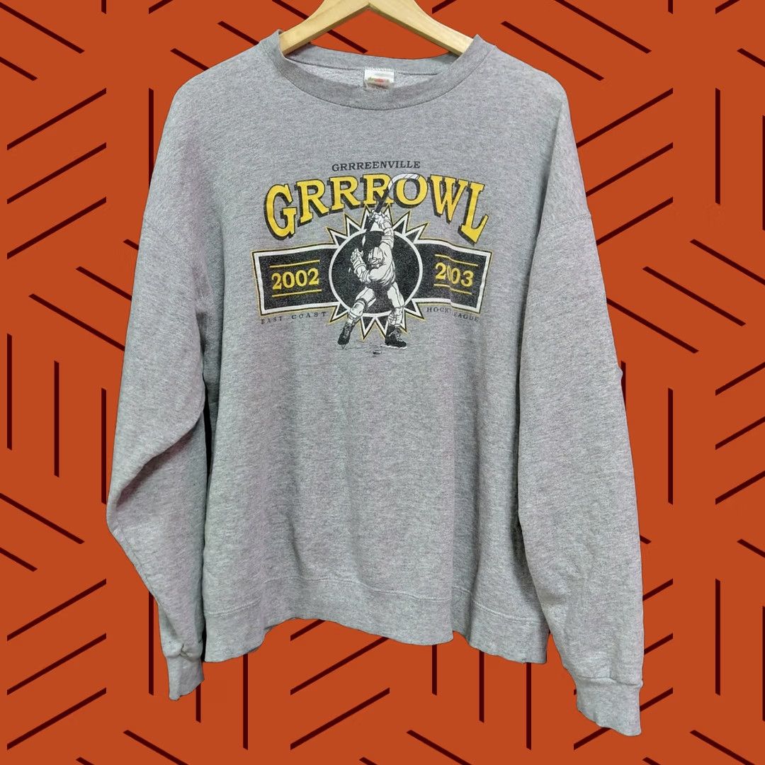 Fruit Of The Loom VINTAGE Fruit of the Loom GRRFOWL Graphic Print Sweatshirt Grey Size 2XL Size US XXL / EU 58 / 5 - 1 Thumbnail