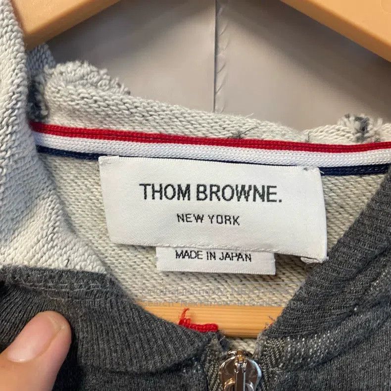 Other Thom Browne Dark gray long-sleeve hoodie Size US XS / EU 42 / 0 - 3 Thumbnail