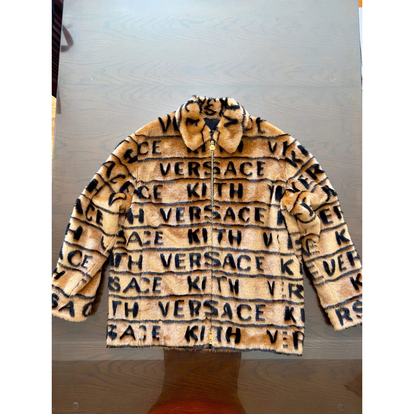 Kith × Versace Kith x Versace Fur Coaches Jacket IT50 (US L) Worn Once Rare Size US L / EU 52-54 / 3 - 10 Thumbnail