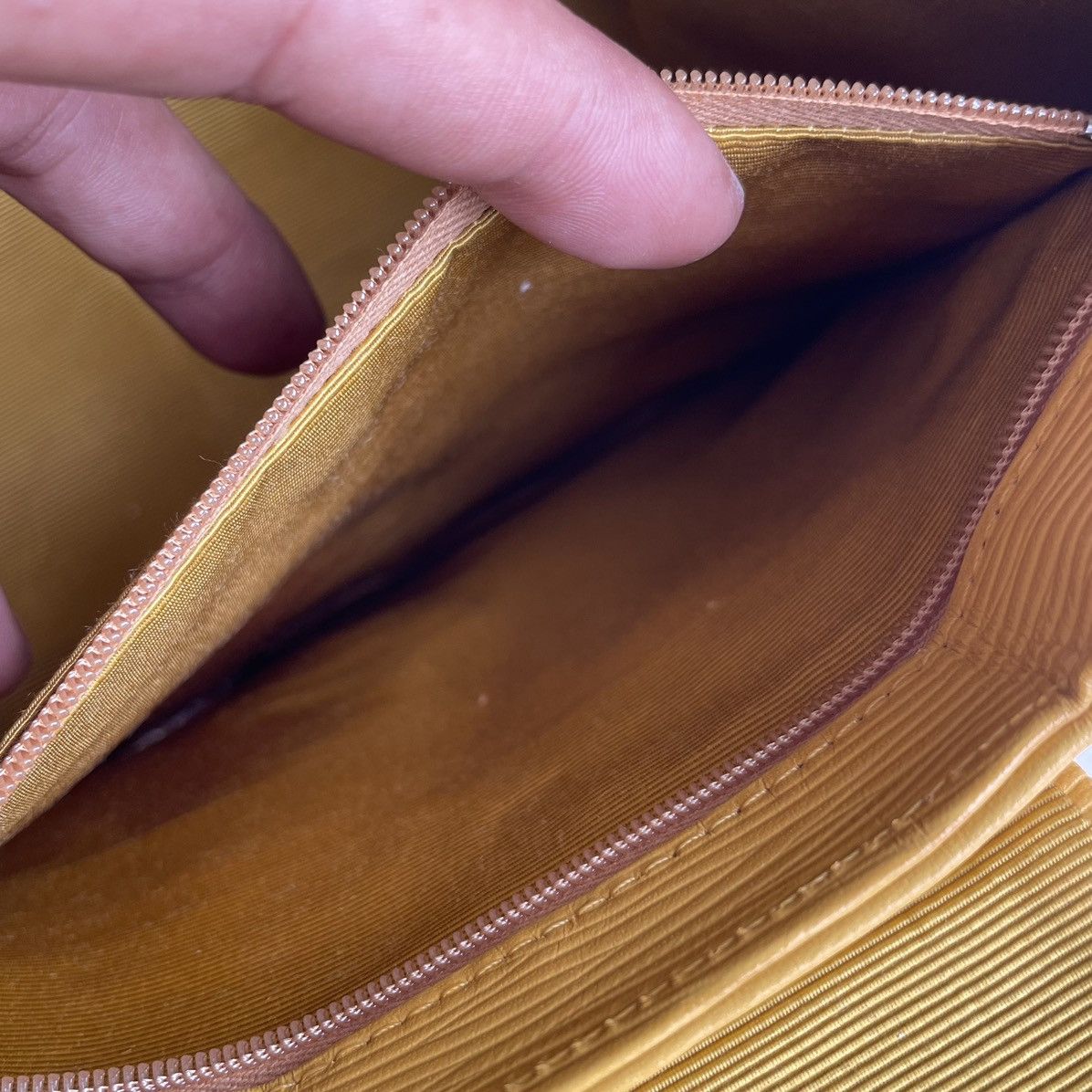 Hanae Mori × Leather × Vintage Vintage Hanae Mori Leather Handbag Size ONE SIZE - 13 Thumbnail