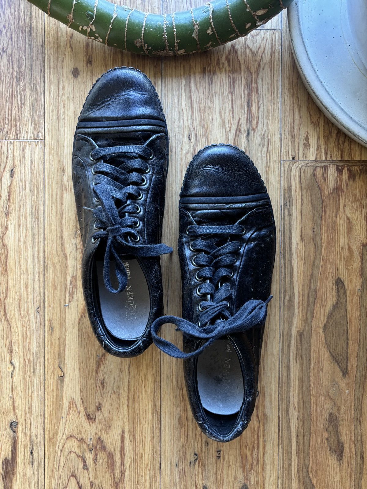 Alexander McQueen × Puma Alexander McQueen x Puma Scarred Street Sneakers 7.5 Black Size US 7.5 / EU 40-41 - 12 Thumbnail