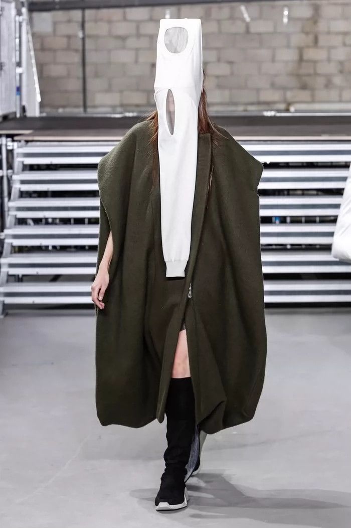 Rick Owens Rick Owens Wide profiled wool sleeveless cloak coat-2506 Size US L / EU 52-54 / 3 - 9 Thumbnail